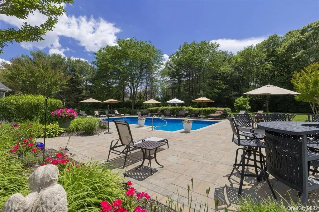 15 The Chase, Smithtown, NY, 6 Bedrooms Bedrooms, 11 Rooms Rooms,5 BathroomsBathrooms,Residential,For Rent,The Chase,0,1046808 15 The Chase, Smithtown, NY, 6 Bedrooms Bedrooms, 11 Rooms Rooms,5 BathroomsBathrooms,Residential,For Rent,The Chase,0,1046808