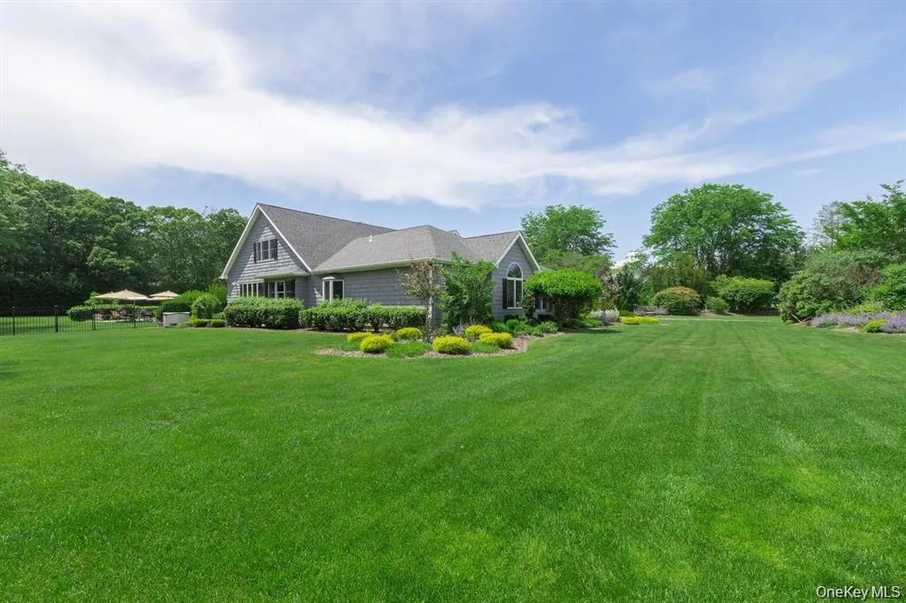 15 The Chase, Smithtown, NY, 6 Bedrooms Bedrooms, 11 Rooms Rooms,5 BathroomsBathrooms,Residential,For Rent,The Chase,0,1046808 15 The Chase, Smithtown, NY, 6 Bedrooms Bedrooms, 11 Rooms Rooms,5 BathroomsBathrooms,Residential,For Rent,The Chase,0,1046808