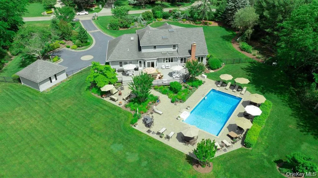 15 The Chase, Smithtown, NY, 6 Bedrooms Bedrooms, 11 Rooms Rooms,5 BathroomsBathrooms,Residential,For Rent,The Chase,0,1046808 15 The Chase, Smithtown, NY, 6 Bedrooms Bedrooms, 11 Rooms Rooms,5 BathroomsBathrooms,Residential,For Rent,The Chase,0,1046808