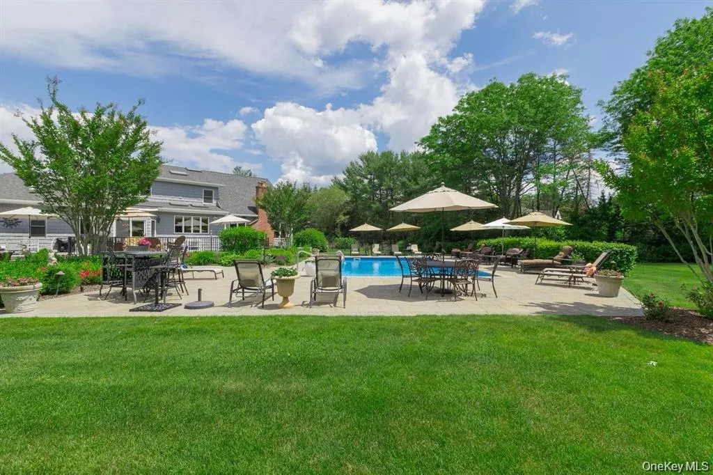 15 The Chase, Smithtown, NY, 6 Bedrooms Bedrooms, 11 Rooms Rooms,5 BathroomsBathrooms,Residential,For Rent,The Chase,0,1046808 15 The Chase, Smithtown, NY, 6 Bedrooms Bedrooms, 11 Rooms Rooms,5 BathroomsBathrooms,Residential,For Rent,The Chase,0,1046808