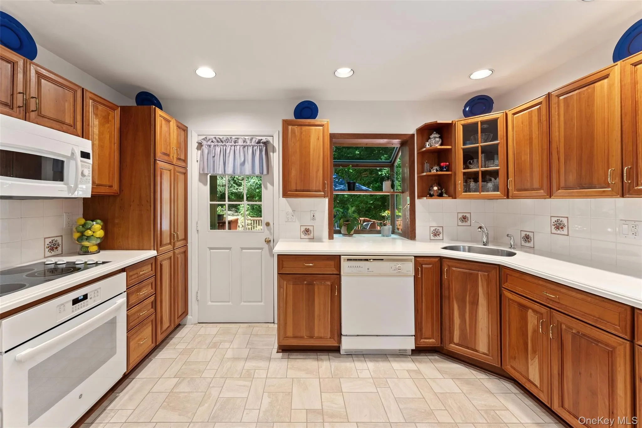 12 Lyons Road, North Castle, NY, 4 Bedrooms Bedrooms, 10 Rooms Rooms,2 BathroomsBathrooms,Residential,For Rent,Lyons,0,1046812 12 Lyons Road, North Castle, NY, 4 Bedrooms Bedrooms, 10 Rooms Rooms,2 BathroomsBathrooms,Residential,For Rent,Lyons,0,1046812