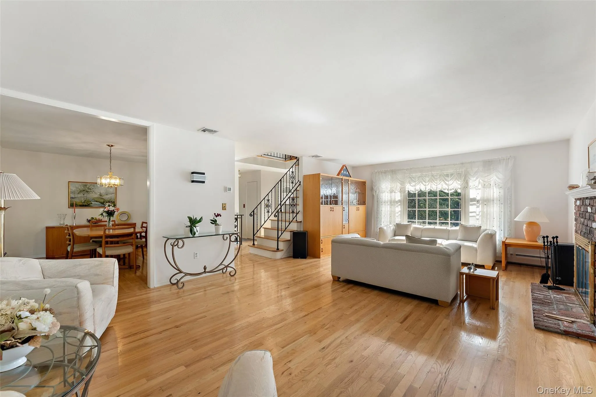 12 Lyons Road, North Castle, NY, 4 Bedrooms Bedrooms, 10 Rooms Rooms,2 BathroomsBathrooms,Residential,For Rent,Lyons,0,1046812 12 Lyons Road, North Castle, NY, 4 Bedrooms Bedrooms, 10 Rooms Rooms,2 BathroomsBathrooms,Residential,For Rent,Lyons,0,1046812