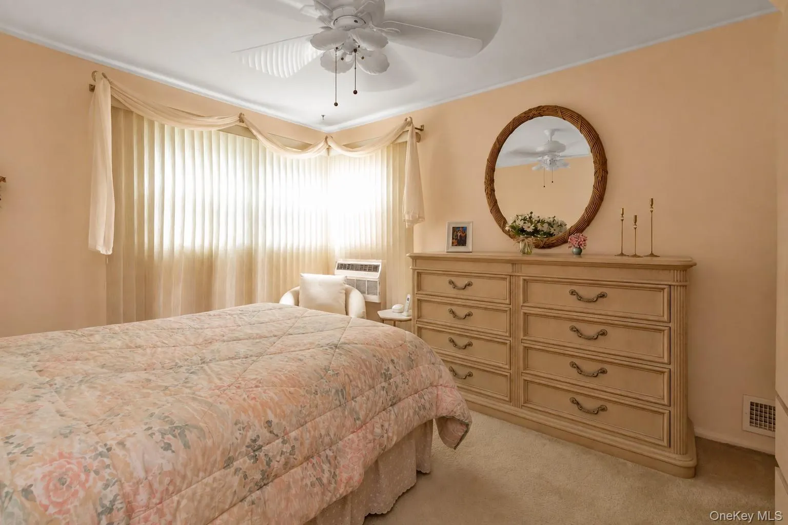 67-03 214th Street, New York, NY, 3 Bedrooms Bedrooms, 6 Rooms Rooms,1 BathroomBathrooms,Residential,For Rent,214th,0,1046813 67-03 214th Street, New York, NY, 3 Bedrooms Bedrooms, 6 Rooms Rooms,1 BathroomBathrooms,Residential,For Rent,214th,0,1046813