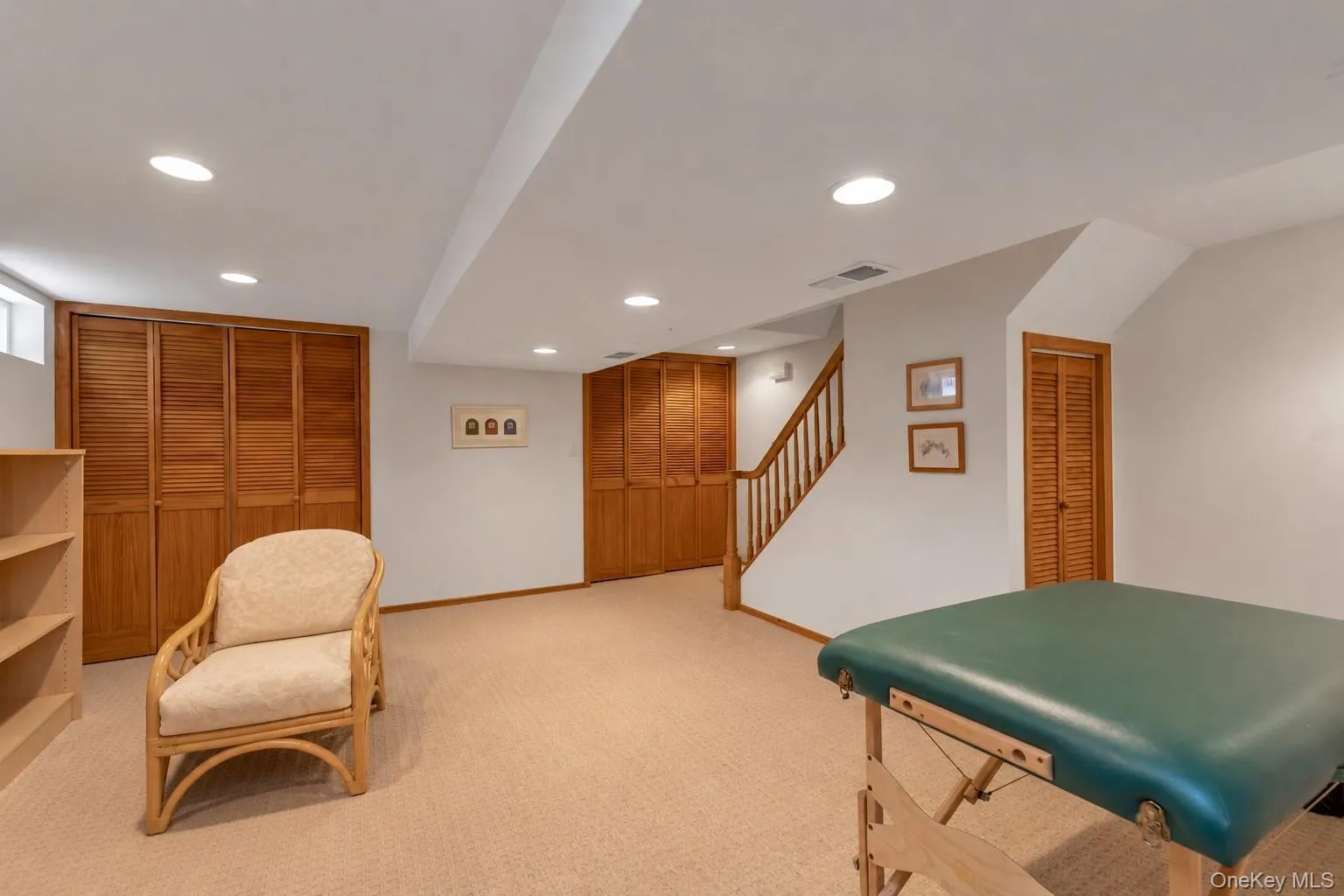 67-03 214th Street, New York, NY, 3 Bedrooms Bedrooms, 6 Rooms Rooms,1 BathroomBathrooms,Residential,For Rent,214th,0,1046813 67-03 214th Street, New York, NY, 3 Bedrooms Bedrooms, 6 Rooms Rooms,1 BathroomBathrooms,Residential,For Rent,214th,0,1046813