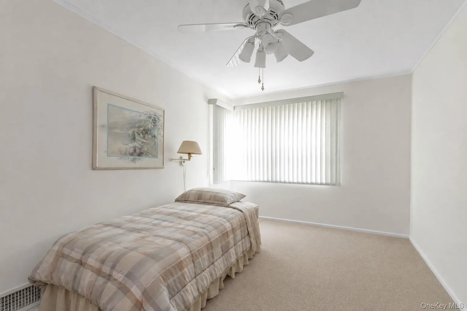 67-03 214th Street, New York, NY, 3 Bedrooms Bedrooms, 6 Rooms Rooms,1 BathroomBathrooms,Residential,For Rent,214th,0,1046813 67-03 214th Street, New York, NY, 3 Bedrooms Bedrooms, 6 Rooms Rooms,1 BathroomBathrooms,Residential,For Rent,214th,0,1046813