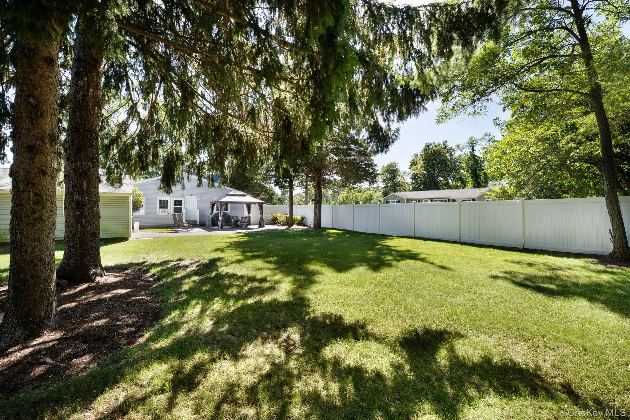 51 Norwood Avenue, Brookhaven, NY, 3 Bedrooms Bedrooms, 8 Rooms Rooms,2 BathroomsBathrooms,Residential,For Rent,Norwood,0,1046814 51 Norwood Avenue, Brookhaven, NY, 3 Bedrooms Bedrooms, 8 Rooms Rooms,2 BathroomsBathrooms,Residential,For Rent,Norwood,0,1046814