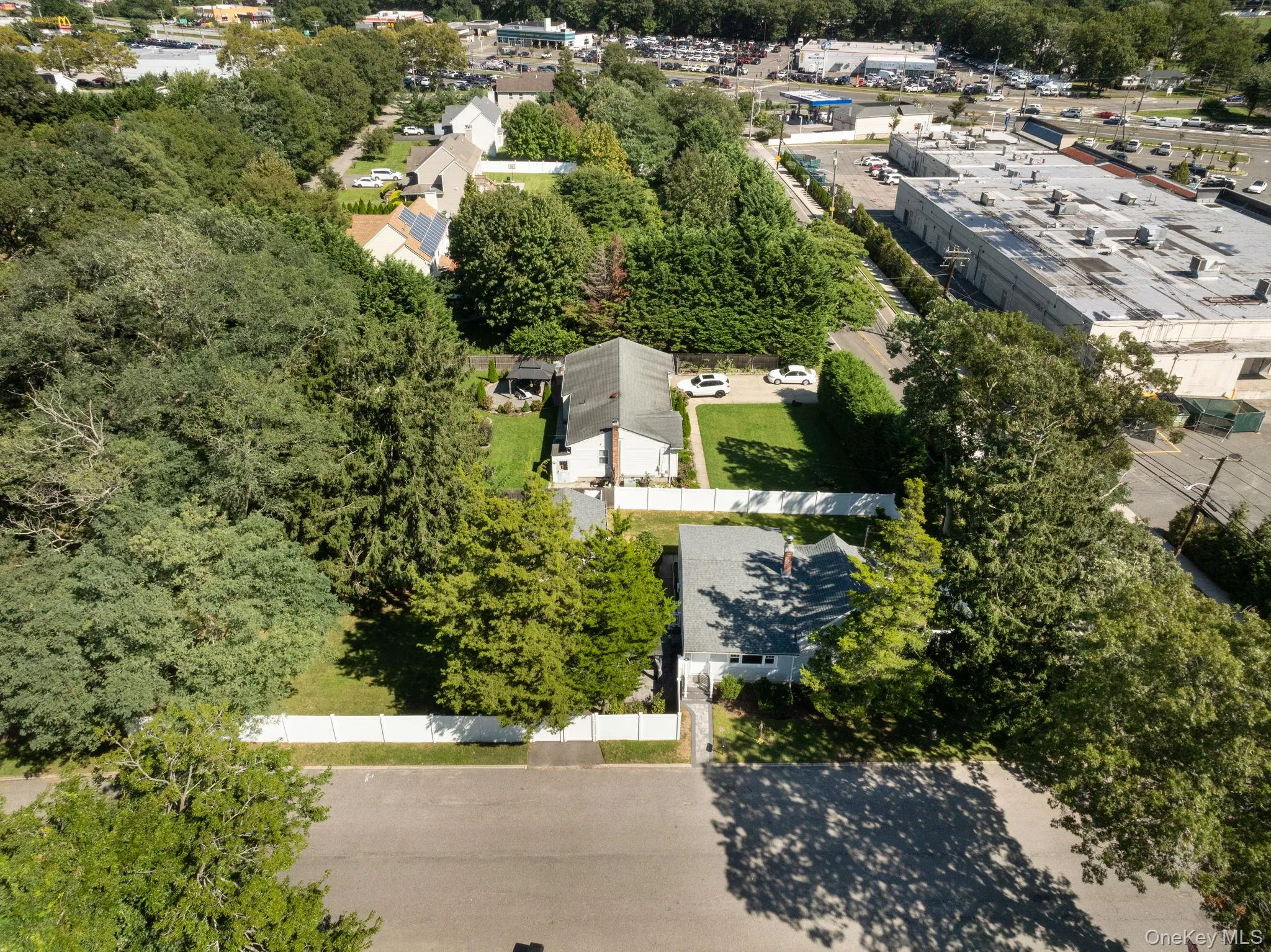 51 Norwood Avenue, Brookhaven, NY, 3 Bedrooms Bedrooms, 8 Rooms Rooms,2 BathroomsBathrooms,Residential,For Rent,Norwood,0,1046814 51 Norwood Avenue, Brookhaven, NY, 3 Bedrooms Bedrooms, 8 Rooms Rooms,2 BathroomsBathrooms,Residential,For Rent,Norwood,0,1046814
