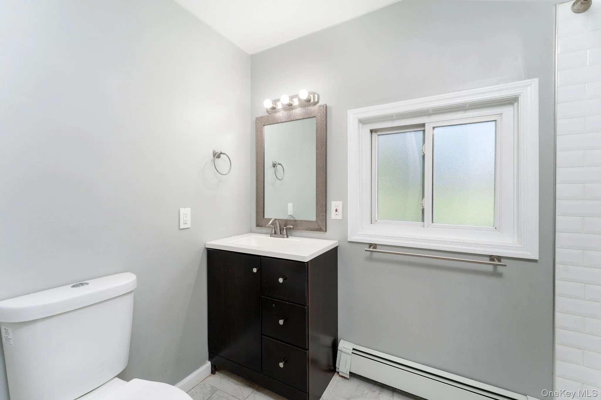 51 Norwood Avenue, Brookhaven, NY, 3 Bedrooms Bedrooms, 8 Rooms Rooms,2 BathroomsBathrooms,Residential,For Rent,Norwood,0,1046814 51 Norwood Avenue, Brookhaven, NY, 3 Bedrooms Bedrooms, 8 Rooms Rooms,2 BathroomsBathrooms,Residential,For Rent,Norwood,0,1046814