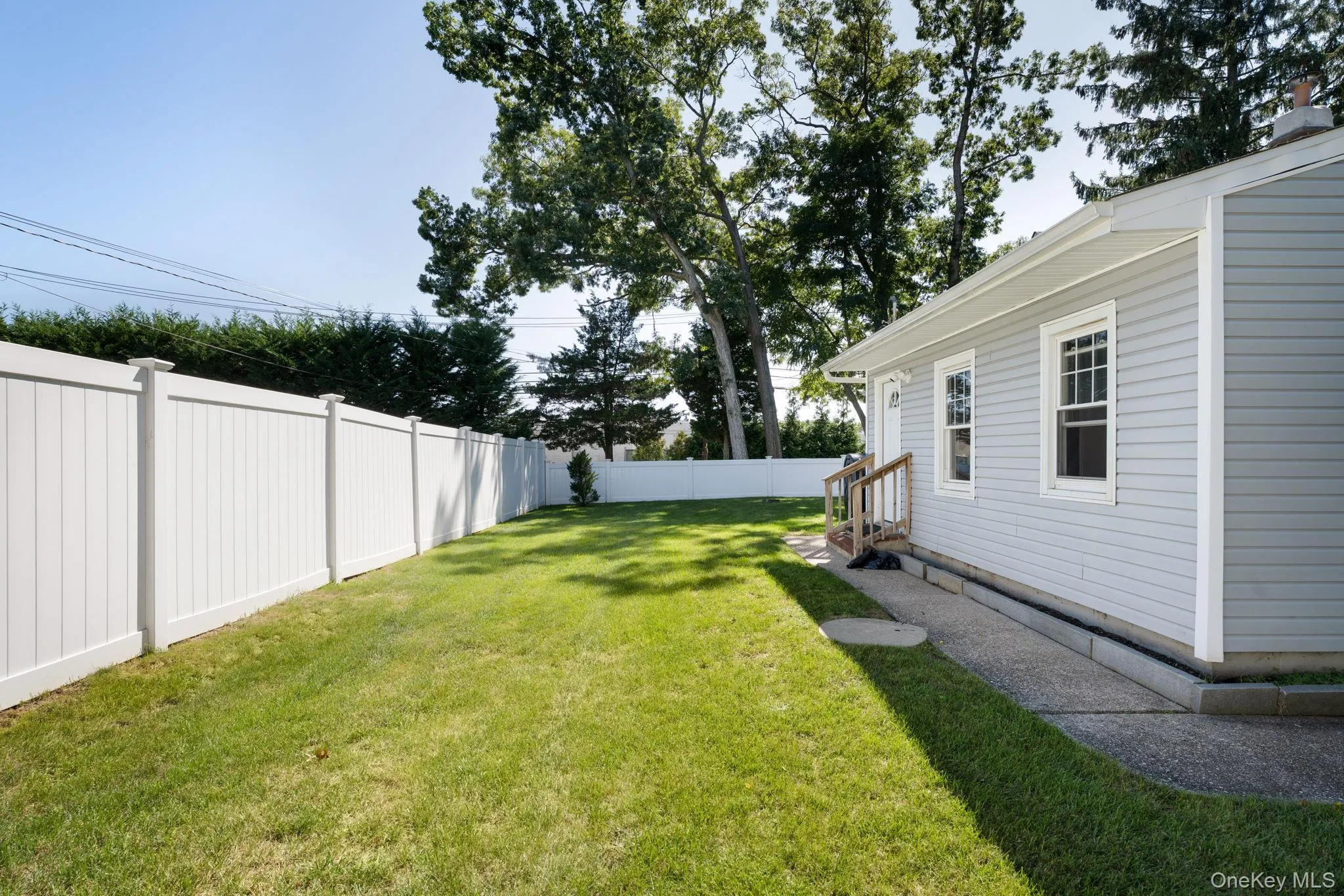 51 Norwood Avenue, Brookhaven, NY, 3 Bedrooms Bedrooms, 8 Rooms Rooms,2 BathroomsBathrooms,Residential,For Rent,Norwood,0,1046814 51 Norwood Avenue, Brookhaven, NY, 3 Bedrooms Bedrooms, 8 Rooms Rooms,2 BathroomsBathrooms,Residential,For Rent,Norwood,0,1046814