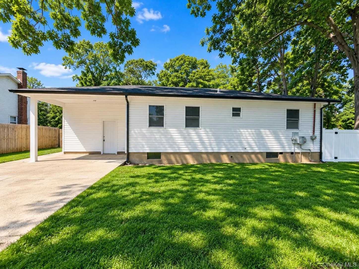 220 Moriches Avenue, Brookhaven, NY, 3 Bedrooms Bedrooms, 5 Rooms Rooms,1 BathroomBathrooms,Residential,For Rent,Moriches,0,1046823 220 Moriches Avenue, Brookhaven, NY, 3 Bedrooms Bedrooms, 5 Rooms Rooms,1 BathroomBathrooms,Residential,For Rent,Moriches,0,1046823