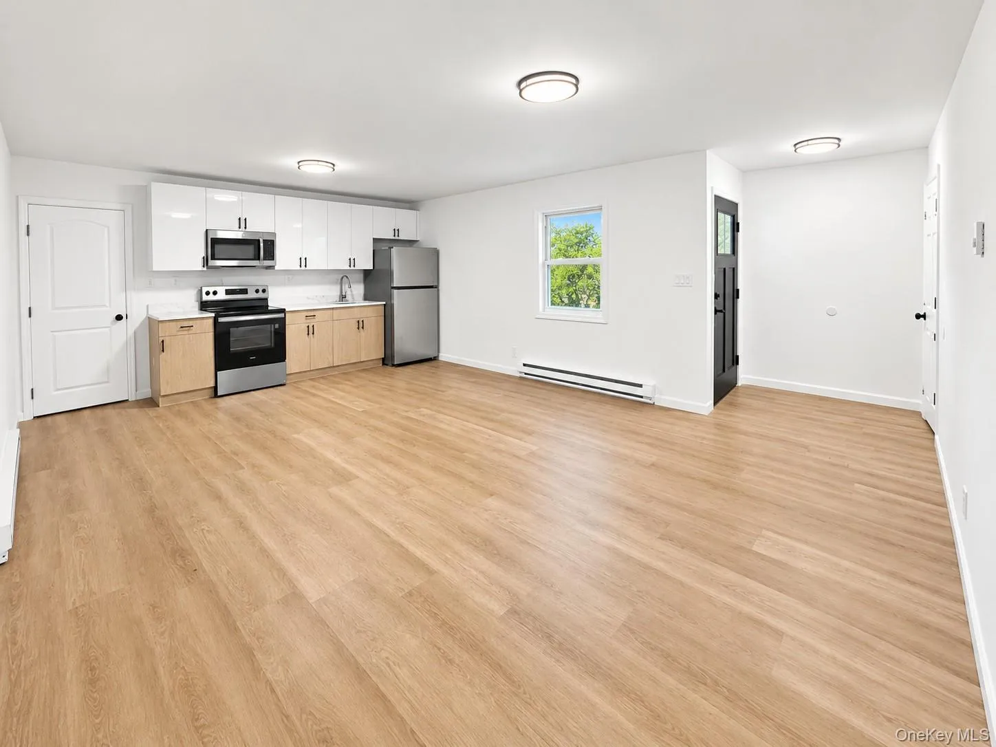 220 Moriches Avenue, Brookhaven, NY, 3 Bedrooms Bedrooms, 5 Rooms Rooms,1 BathroomBathrooms,Residential,For Rent,Moriches,0,1046823 220 Moriches Avenue, Brookhaven, NY, 3 Bedrooms Bedrooms, 5 Rooms Rooms,1 BathroomBathrooms,Residential,For Rent,Moriches,0,1046823