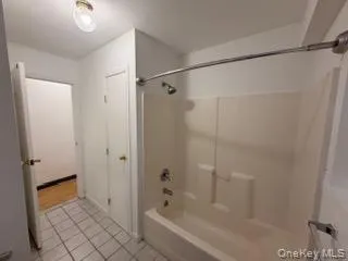 19 Summit Place, Brookhaven, NY, 1 Bedroom Bedrooms, 3 Rooms Rooms,1 BathroomBathrooms,Residential Lease,For Rent,Summit,0,1046826 19 Summit Place, Brookhaven, NY, 1 Bedroom Bedrooms, 3 Rooms Rooms,1 BathroomBathrooms,Residential Lease,For Rent,Summit,0,1046826