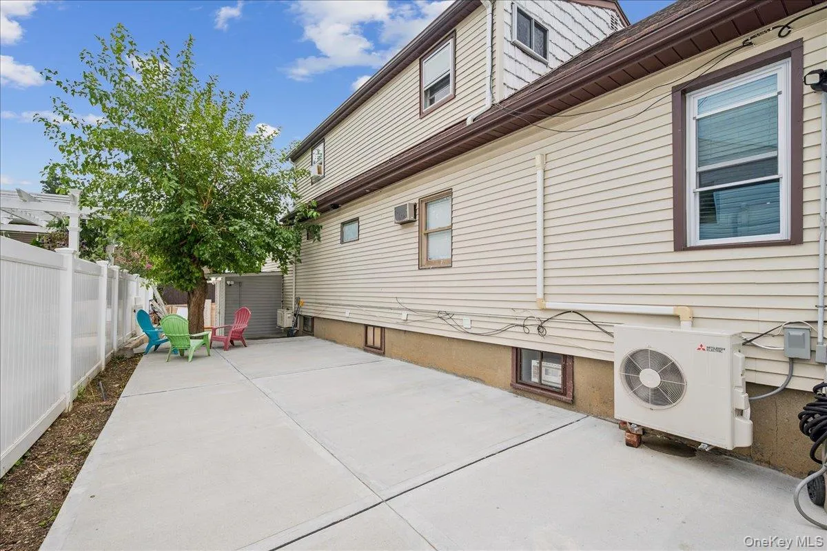 2696 Alder Road, Hempstead, NY, 4 Bedrooms Bedrooms, 8 Rooms Rooms,2 BathroomsBathrooms,Residential,For Rent,Alder,0,1046828 2696 Alder Road, Hempstead, NY, 4 Bedrooms Bedrooms, 8 Rooms Rooms,2 BathroomsBathrooms,Residential,For Rent,Alder,0,1046828