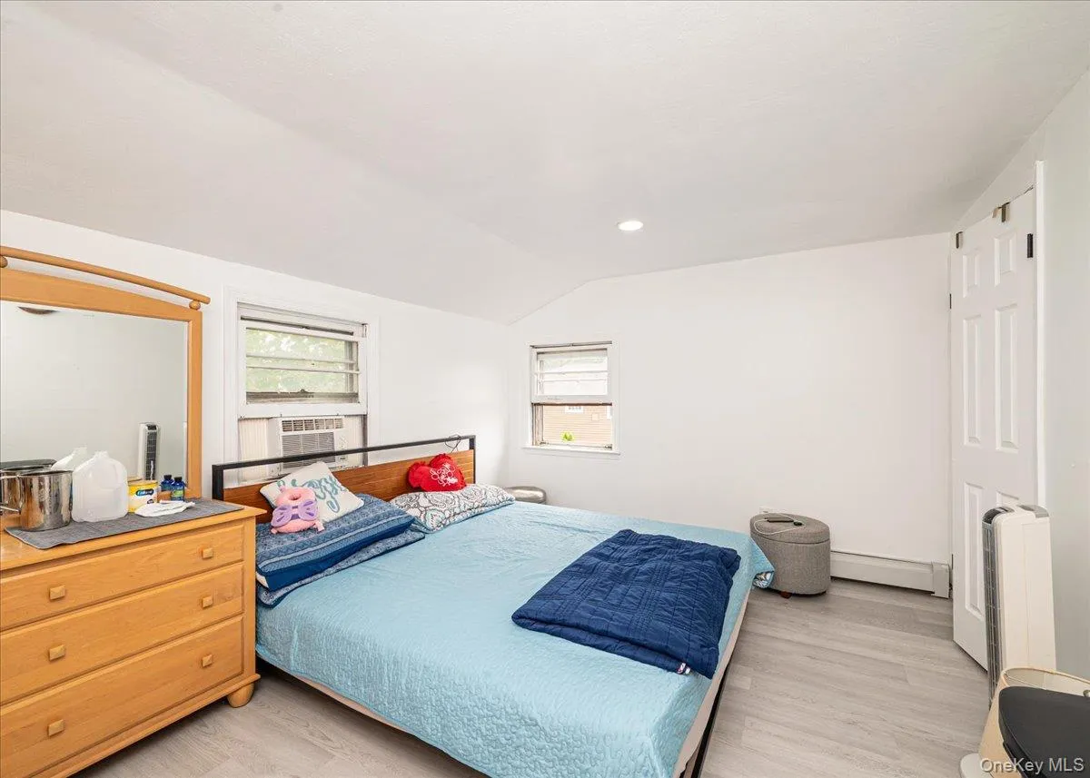 2696 Alder Road, Hempstead, NY, 4 Bedrooms Bedrooms, 8 Rooms Rooms,2 BathroomsBathrooms,Residential,For Rent,Alder,0,1046828 2696 Alder Road, Hempstead, NY, 4 Bedrooms Bedrooms, 8 Rooms Rooms,2 BathroomsBathrooms,Residential,For Rent,Alder,0,1046828