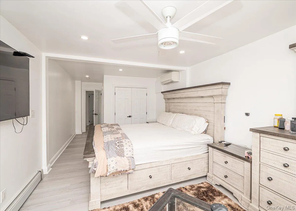 2696 Alder Road, Hempstead, NY, 4 Bedrooms Bedrooms, 8 Rooms Rooms,2 BathroomsBathrooms,Residential,For Rent,Alder,0,1046828 2696 Alder Road, Hempstead, NY, 4 Bedrooms Bedrooms, 8 Rooms Rooms,2 BathroomsBathrooms,Residential,For Rent,Alder,0,1046828
