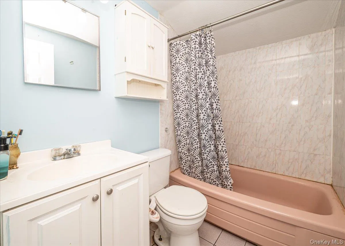2696 Alder Road, Hempstead, NY, 4 Bedrooms Bedrooms, 8 Rooms Rooms,2 BathroomsBathrooms,Residential,For Rent,Alder,0,1046828 2696 Alder Road, Hempstead, NY, 4 Bedrooms Bedrooms, 8 Rooms Rooms,2 BathroomsBathrooms,Residential,For Rent,Alder,0,1046828