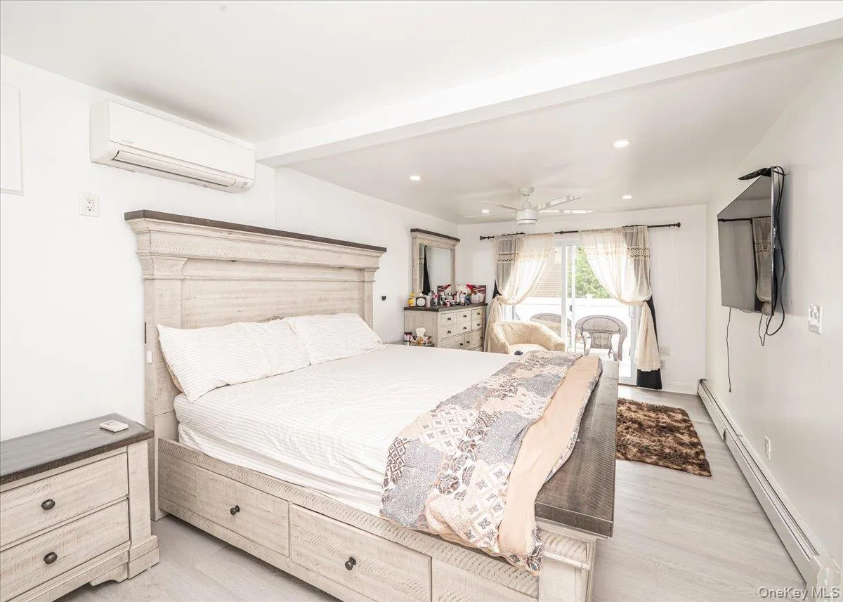 2696 Alder Road, Hempstead, NY, 4 Bedrooms Bedrooms, 8 Rooms Rooms,2 BathroomsBathrooms,Residential,For Rent,Alder,0,1046828 2696 Alder Road, Hempstead, NY, 4 Bedrooms Bedrooms, 8 Rooms Rooms,2 BathroomsBathrooms,Residential,For Rent,Alder,0,1046828