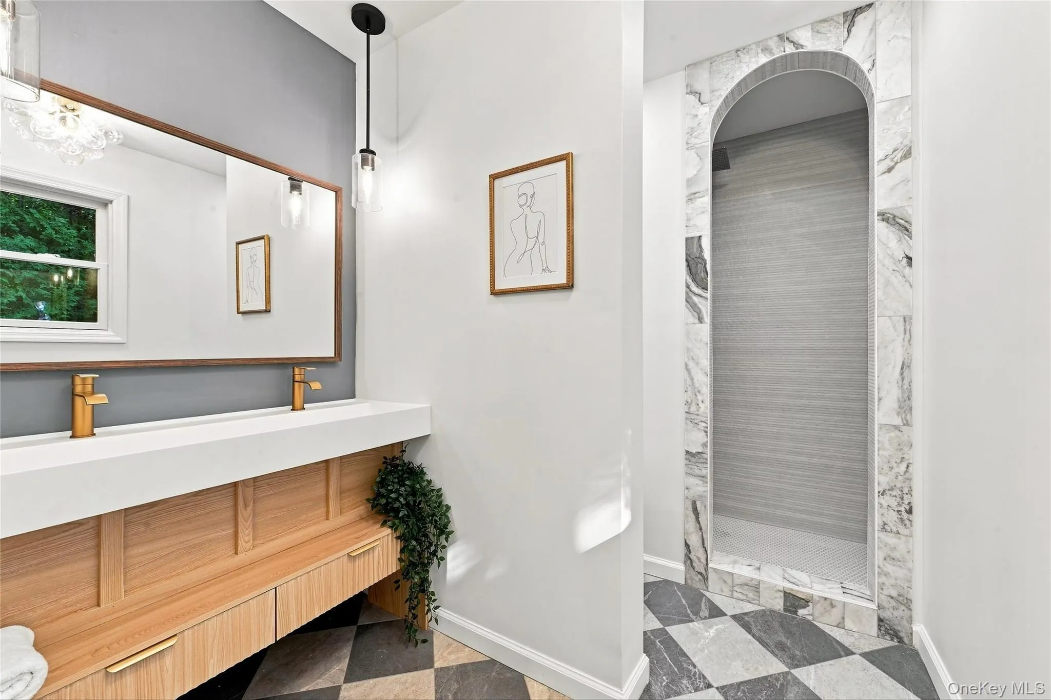 10 Moonedge Road, Huntington, NY, 4 Bedrooms Bedrooms, 9 Rooms Rooms,3 BathroomsBathrooms,Residential,For Rent,Moonedge,0,1046829 10 Moonedge Road, Huntington, NY, 4 Bedrooms Bedrooms, 9 Rooms Rooms,3 BathroomsBathrooms,Residential,For Rent,Moonedge,0,1046829
