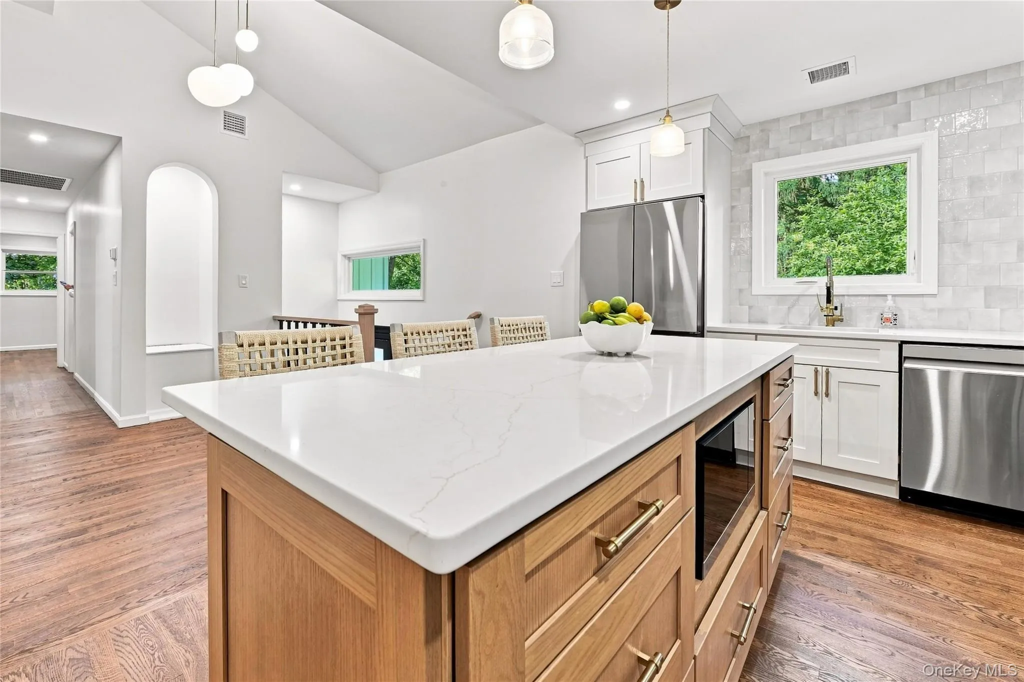 10 Moonedge Road, Huntington, NY, 4 Bedrooms Bedrooms, 9 Rooms Rooms,3 BathroomsBathrooms,Residential,For Rent,Moonedge,0,1046829 10 Moonedge Road, Huntington, NY, 4 Bedrooms Bedrooms, 9 Rooms Rooms,3 BathroomsBathrooms,Residential,For Rent,Moonedge,0,1046829
