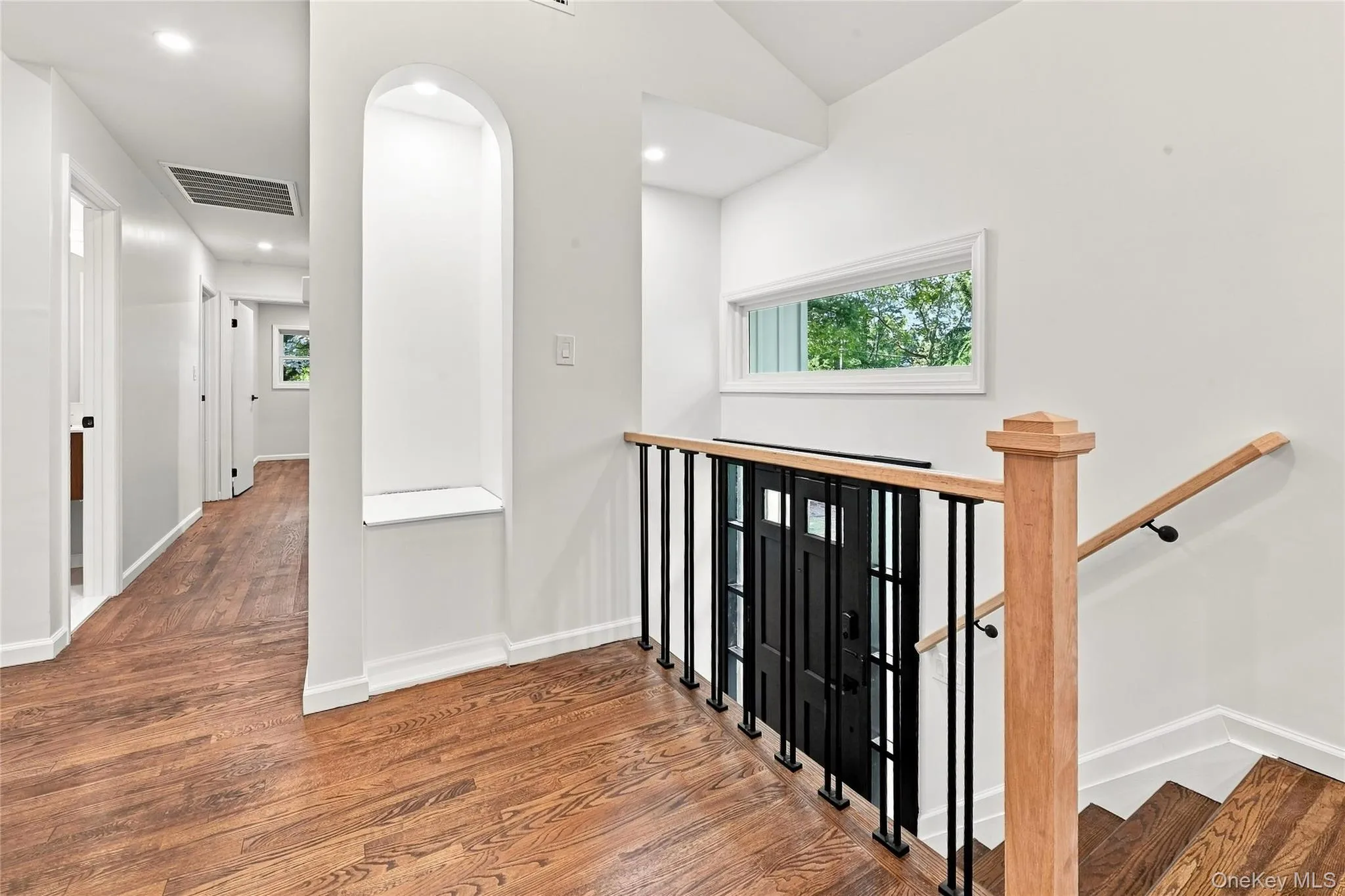10 Moonedge Road, Huntington, NY, 4 Bedrooms Bedrooms, 9 Rooms Rooms,3 BathroomsBathrooms,Residential,For Rent,Moonedge,0,1046829 10 Moonedge Road, Huntington, NY, 4 Bedrooms Bedrooms, 9 Rooms Rooms,3 BathroomsBathrooms,Residential,For Rent,Moonedge,0,1046829