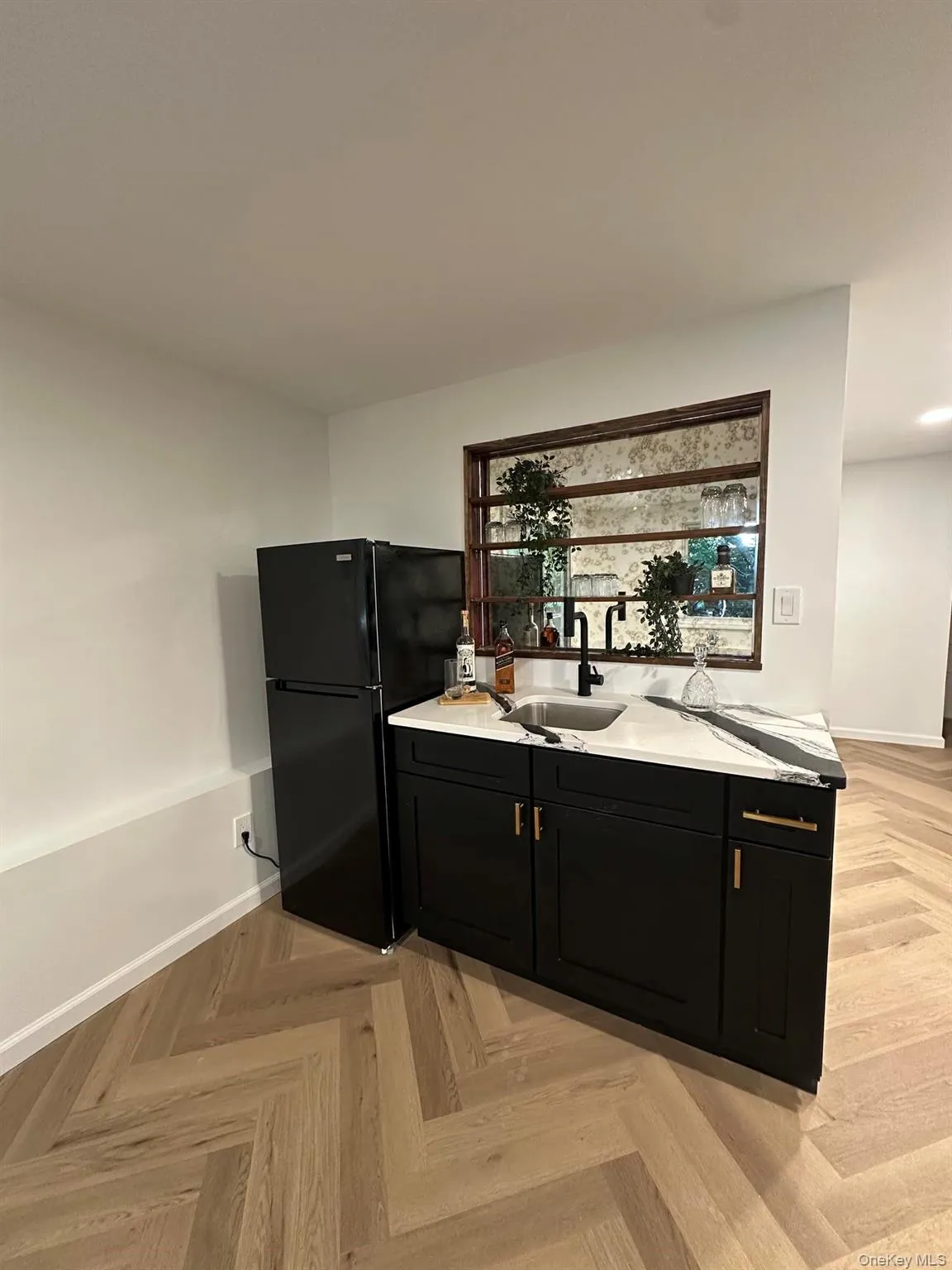 10 Moonedge Road, Huntington, NY, 4 Bedrooms Bedrooms, 9 Rooms Rooms,3 BathroomsBathrooms,Residential,For Rent,Moonedge,0,1046829 10 Moonedge Road, Huntington, NY, 4 Bedrooms Bedrooms, 9 Rooms Rooms,3 BathroomsBathrooms,Residential,For Rent,Moonedge,0,1046829