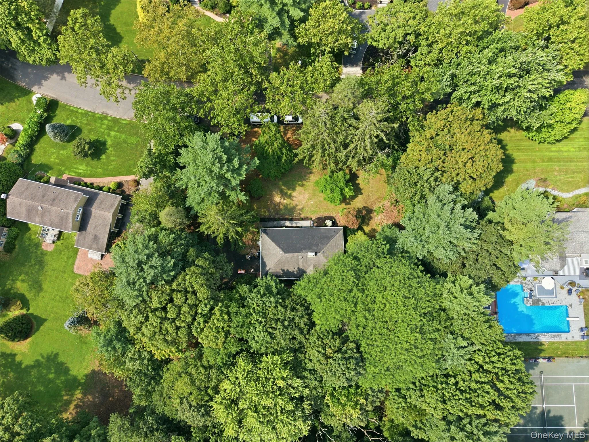 10 Moonedge Road, Huntington, NY, 4 Bedrooms Bedrooms, 9 Rooms Rooms,3 BathroomsBathrooms,Residential,For Rent,Moonedge,0,1046829 10 Moonedge Road, Huntington, NY, 4 Bedrooms Bedrooms, 9 Rooms Rooms,3 BathroomsBathrooms,Residential,For Rent,Moonedge,0,1046829