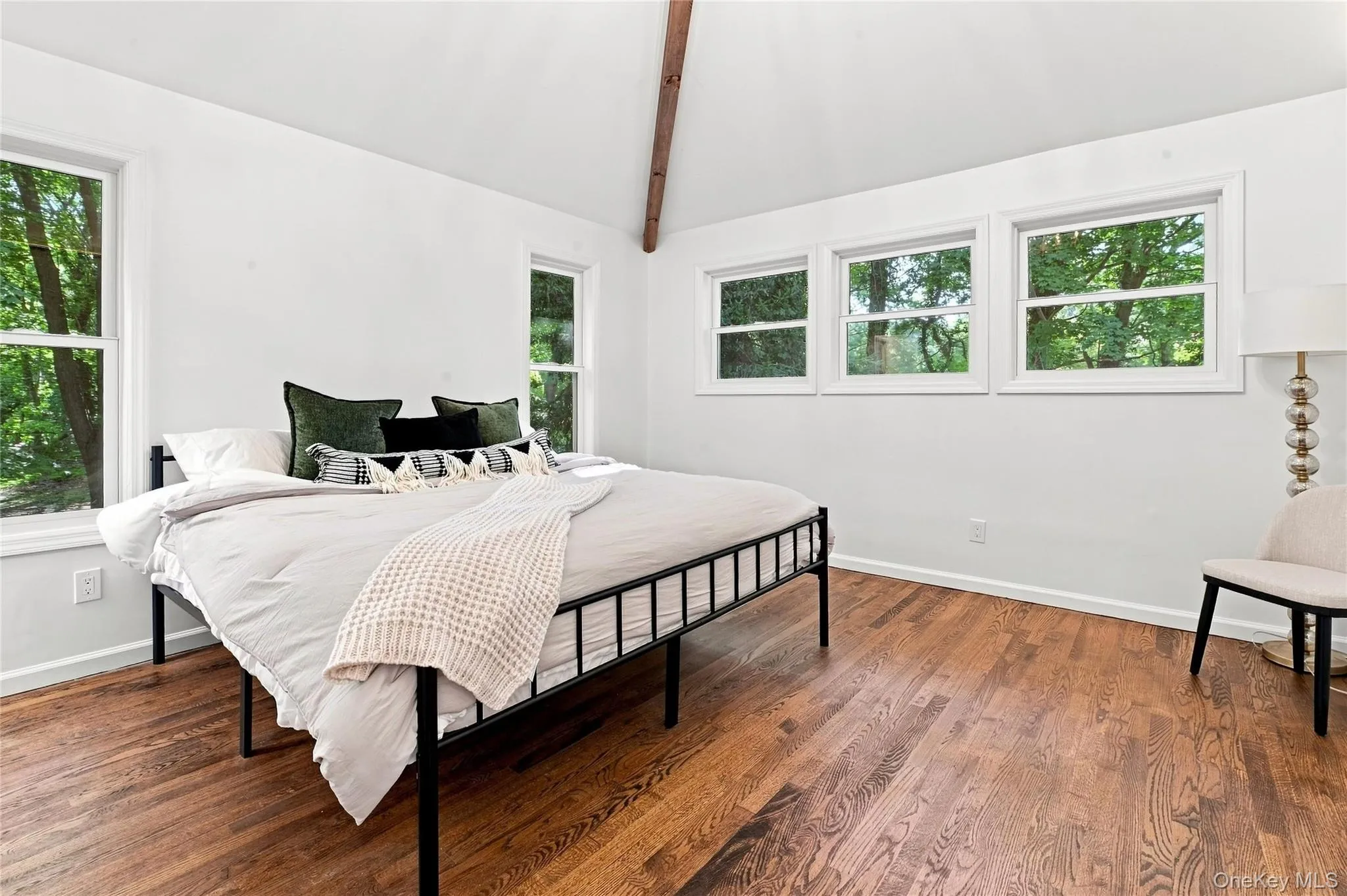 10 Moonedge Road, Huntington, NY, 4 Bedrooms Bedrooms, 9 Rooms Rooms,3 BathroomsBathrooms,Residential,For Rent,Moonedge,0,1046829 10 Moonedge Road, Huntington, NY, 4 Bedrooms Bedrooms, 9 Rooms Rooms,3 BathroomsBathrooms,Residential,For Rent,Moonedge,0,1046829