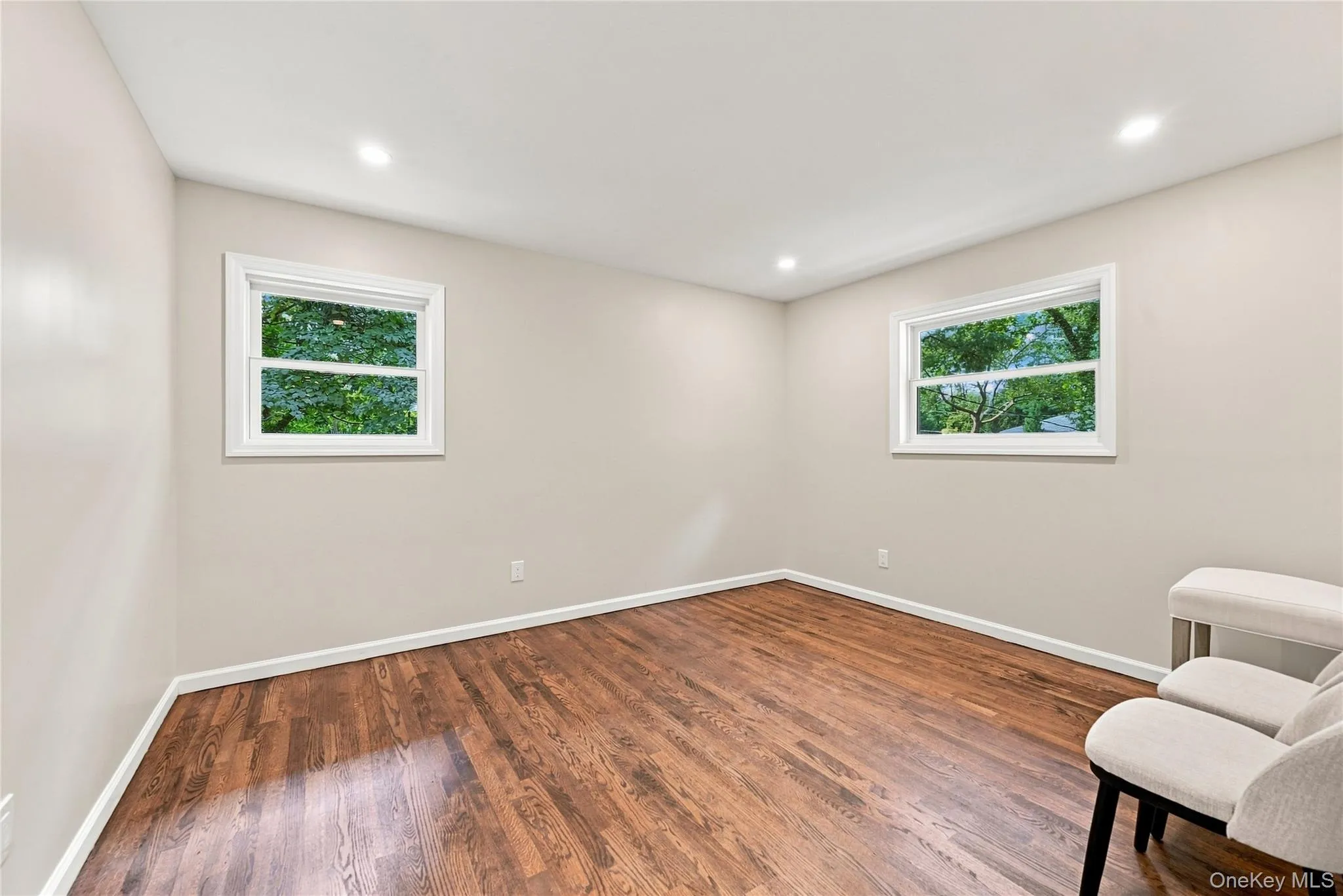 10 Moonedge Road, Huntington, NY, 4 Bedrooms Bedrooms, 9 Rooms Rooms,3 BathroomsBathrooms,Residential,For Rent,Moonedge,0,1046829 10 Moonedge Road, Huntington, NY, 4 Bedrooms Bedrooms, 9 Rooms Rooms,3 BathroomsBathrooms,Residential,For Rent,Moonedge,0,1046829