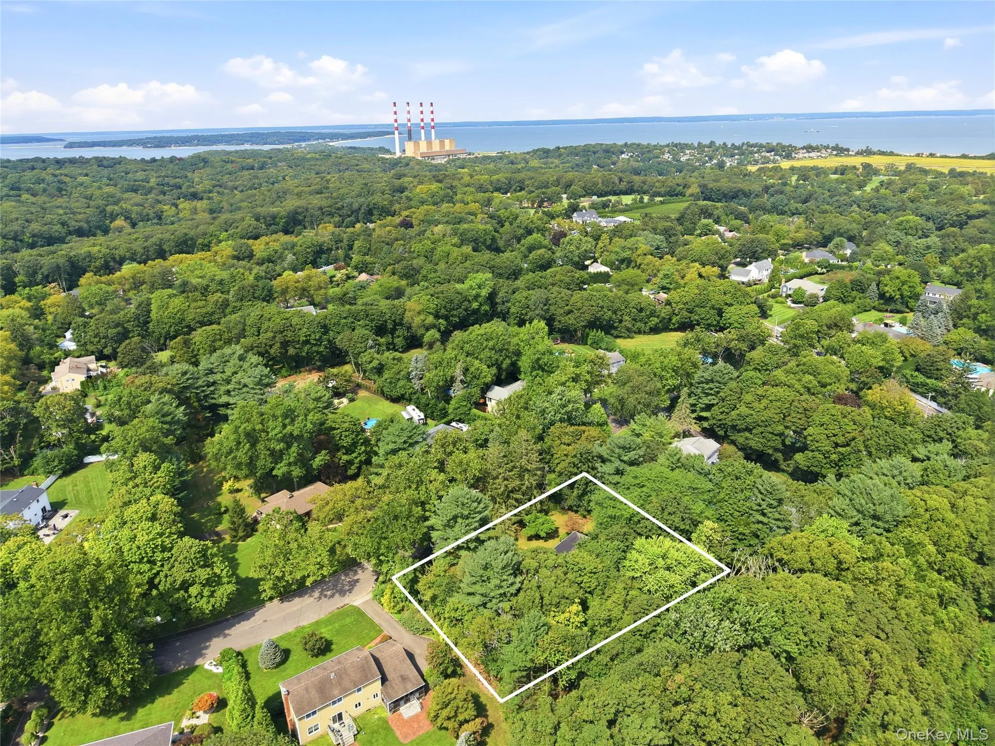 10 Moonedge Road, Huntington, NY, 4 Bedrooms Bedrooms, 9 Rooms Rooms,3 BathroomsBathrooms,Residential,For Rent,Moonedge,0,1046829 10 Moonedge Road, Huntington, NY, 4 Bedrooms Bedrooms, 9 Rooms Rooms,3 BathroomsBathrooms,Residential,For Rent,Moonedge,0,1046829