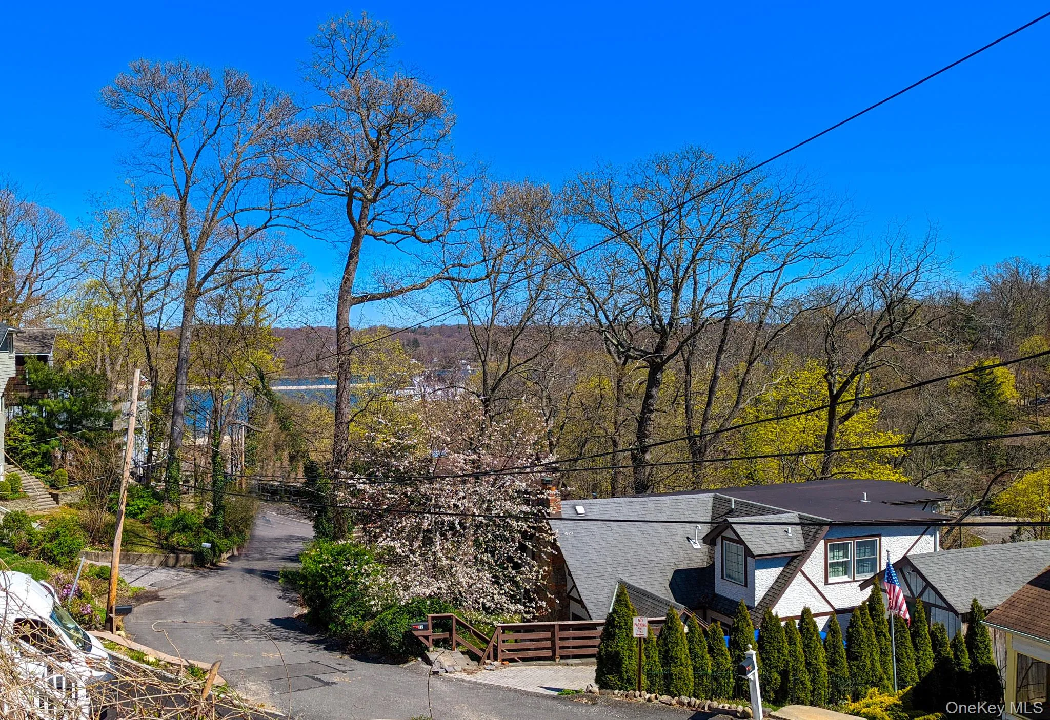 13 Woodland Lane, Huntington, NY, 3 Bedrooms Bedrooms, 5 Rooms Rooms,2 BathroomsBathrooms,Residential Lease,For Rent,Woodland,0,1046833 13 Woodland Lane, Huntington, NY, 3 Bedrooms Bedrooms, 5 Rooms Rooms,2 BathroomsBathrooms,Residential Lease,For Rent,Woodland,0,1046833