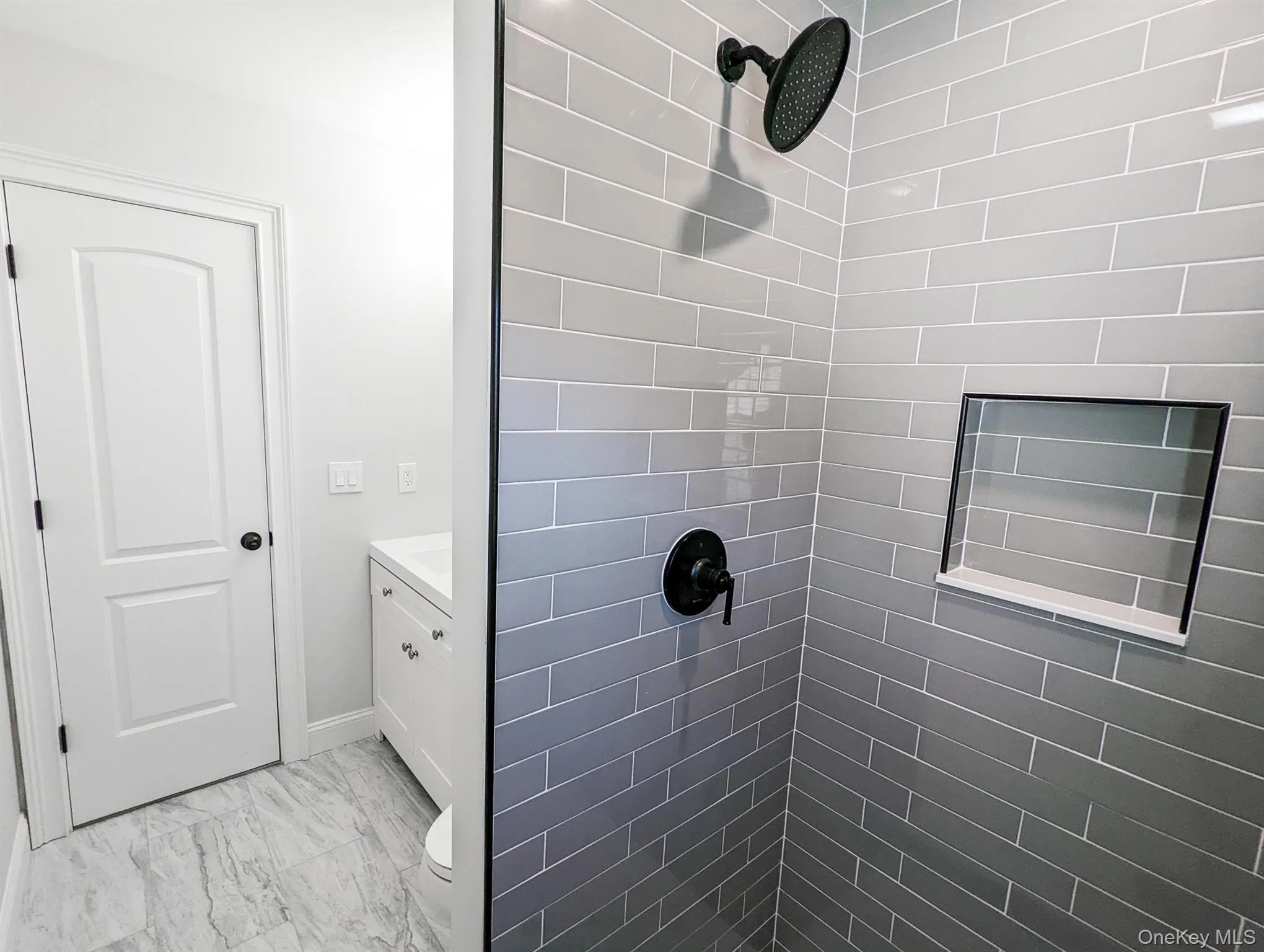 13 Woodland Lane, Huntington, NY, 3 Bedrooms Bedrooms, 5 Rooms Rooms,2 BathroomsBathrooms,Residential Lease,For Rent,Woodland,0,1046833 13 Woodland Lane, Huntington, NY, 3 Bedrooms Bedrooms, 5 Rooms Rooms,2 BathroomsBathrooms,Residential Lease,For Rent,Woodland,0,1046833