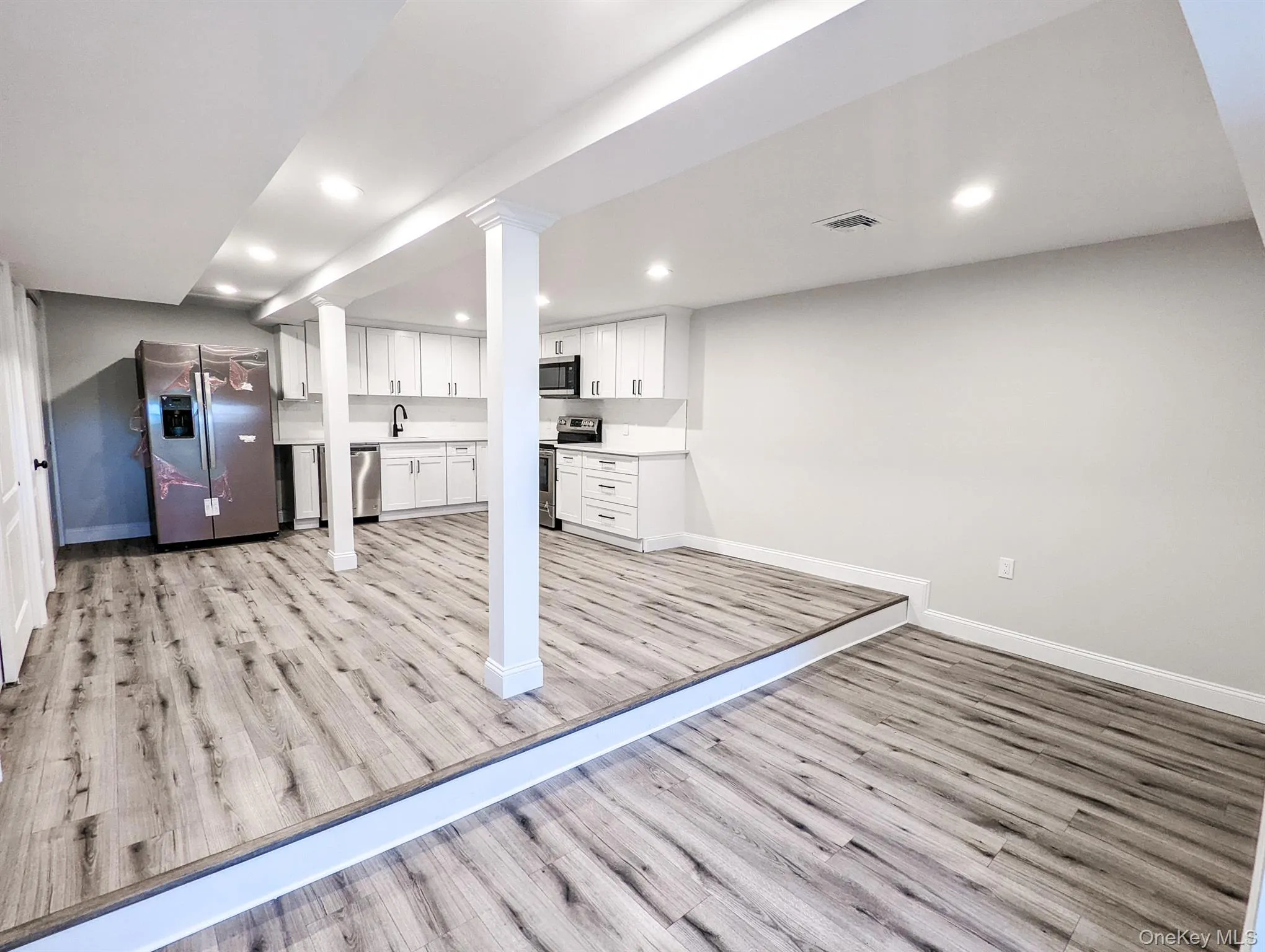 13 Woodland Lane, Huntington, NY, 3 Bedrooms Bedrooms, 5 Rooms Rooms,2 BathroomsBathrooms,Residential Lease,For Rent,Woodland,0,1046833 13 Woodland Lane, Huntington, NY, 3 Bedrooms Bedrooms, 5 Rooms Rooms,2 BathroomsBathrooms,Residential Lease,For Rent,Woodland,0,1046833