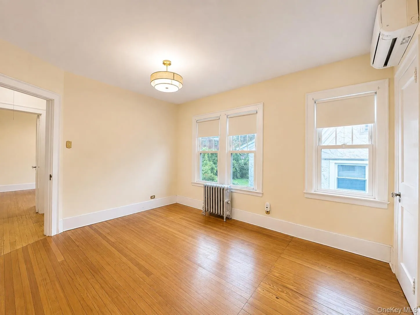 42 Crestview Street, New Rochelle, NY, 3 Bedrooms Bedrooms, 6 Rooms Rooms,1 BathroomBathrooms,Residential Lease,For Rent,Crestview,0,1046834 42 Crestview Street, New Rochelle, NY, 3 Bedrooms Bedrooms, 6 Rooms Rooms,1 BathroomBathrooms,Residential Lease,For Rent,Crestview,0,1046834