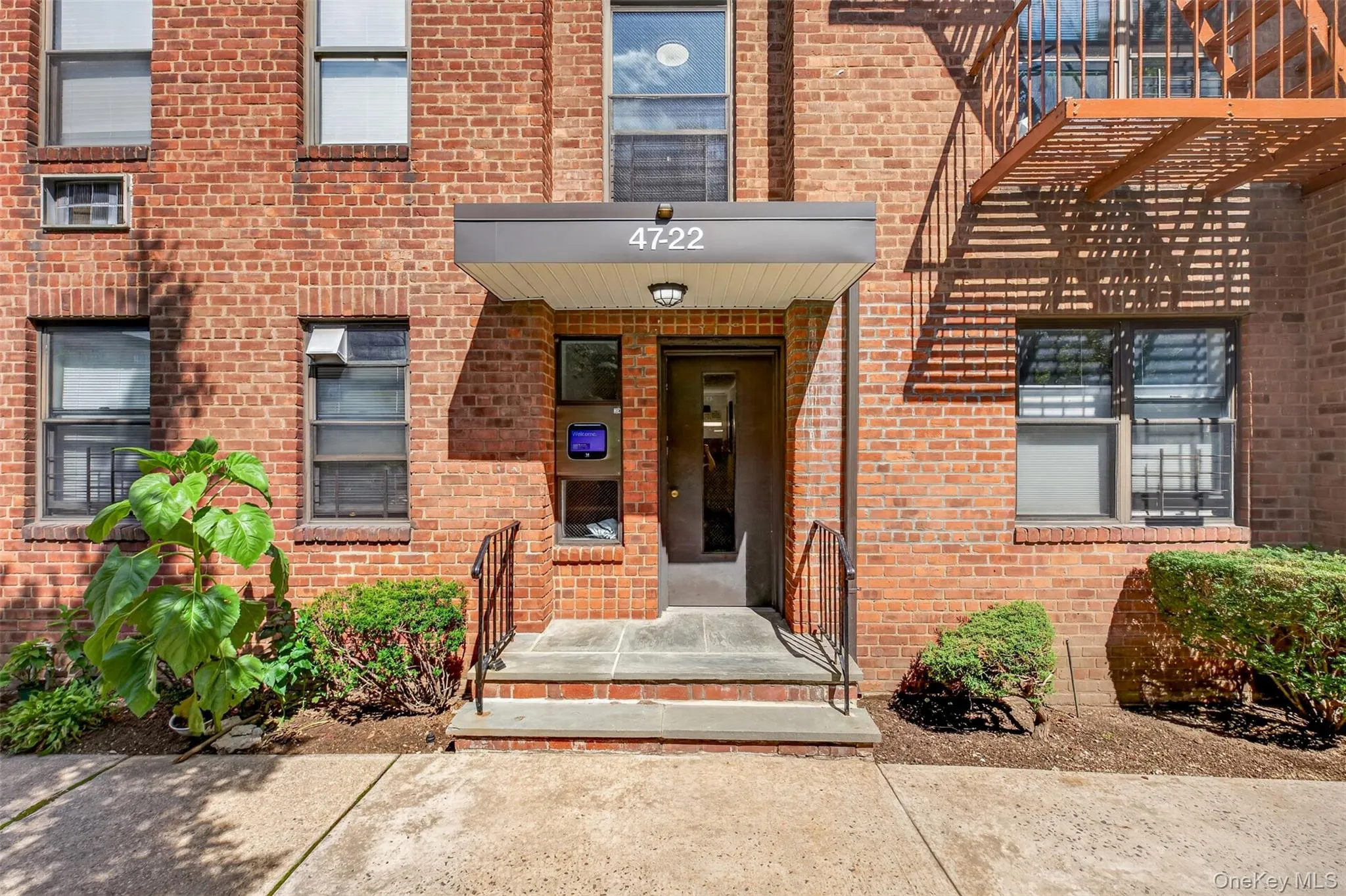 47-22 215th Pl, New York, NY, 2 Bedrooms Bedrooms, 5 Rooms Rooms,1 BathroomBathrooms,Residential,For Rent,215th Pl,0,1046836 47-22 215th Pl, New York, NY, 2 Bedrooms Bedrooms, 5 Rooms Rooms,1 BathroomBathrooms,Residential,For Rent,215th Pl,0,1046836