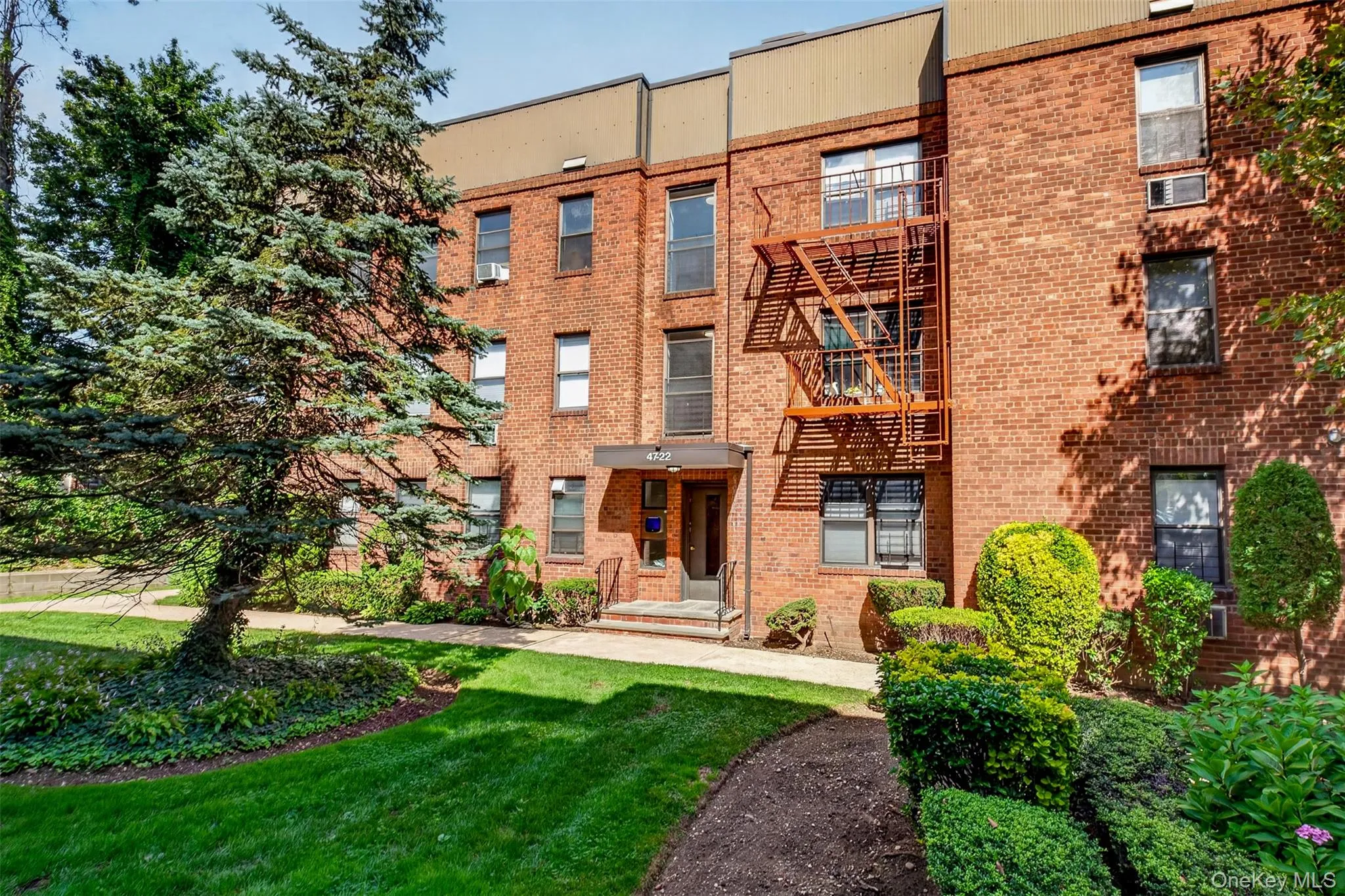47-22 215th Pl, New York, NY, 2 Bedrooms Bedrooms, 5 Rooms Rooms,1 BathroomBathrooms,Residential,For Rent,215th Pl,0,1046836 47-22 215th Pl, New York, NY, 2 Bedrooms Bedrooms, 5 Rooms Rooms,1 BathroomBathrooms,Residential,For Rent,215th Pl,0,1046836