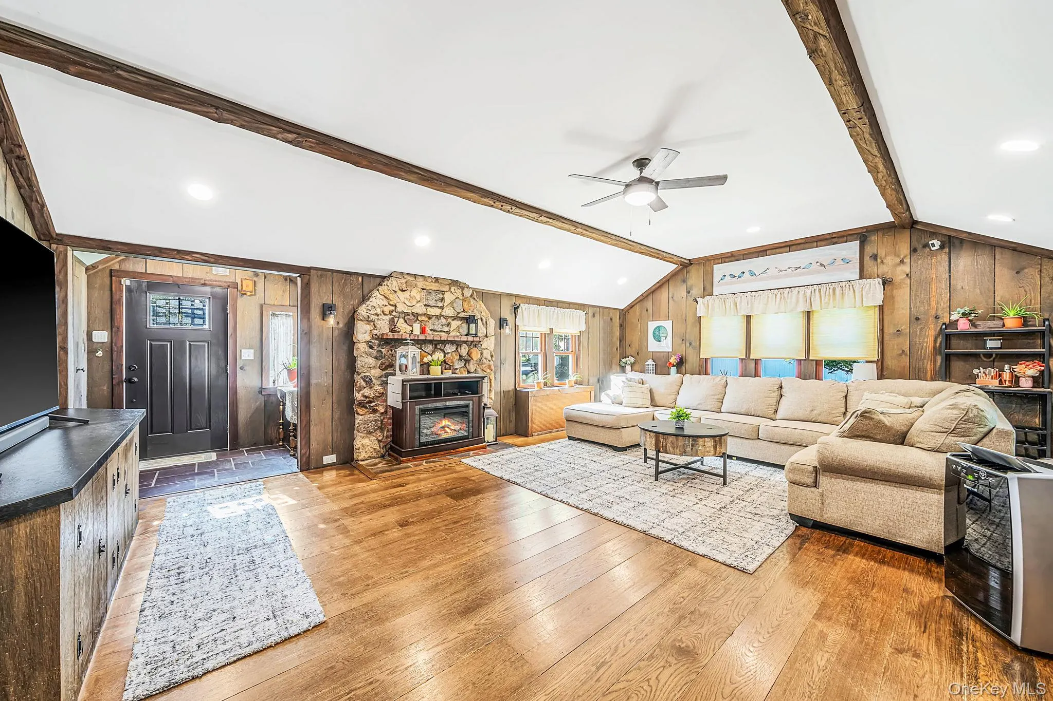 11 Keeler Street, Huntington, NY, 3 Bedrooms Bedrooms, 5 Rooms Rooms,1 BathroomBathrooms,Residential,For Rent,Keeler,0,1046841 11 Keeler Street, Huntington, NY, 3 Bedrooms Bedrooms, 5 Rooms Rooms,1 BathroomBathrooms,Residential,For Rent,Keeler,0,1046841