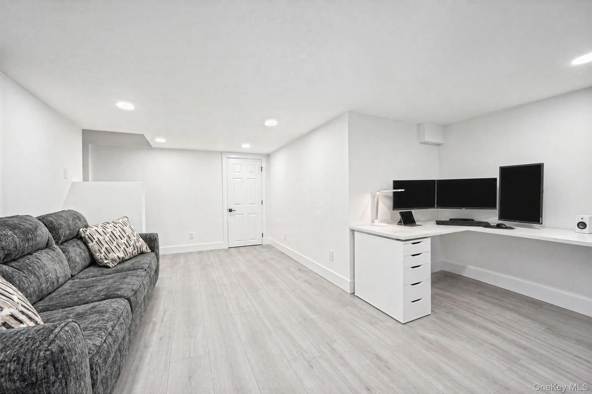 11 Keeler Street, Huntington, NY, 3 Bedrooms Bedrooms, 5 Rooms Rooms,1 BathroomBathrooms,Residential,For Rent,Keeler,0,1046841 11 Keeler Street, Huntington, NY, 3 Bedrooms Bedrooms, 5 Rooms Rooms,1 BathroomBathrooms,Residential,For Rent,Keeler,0,1046841