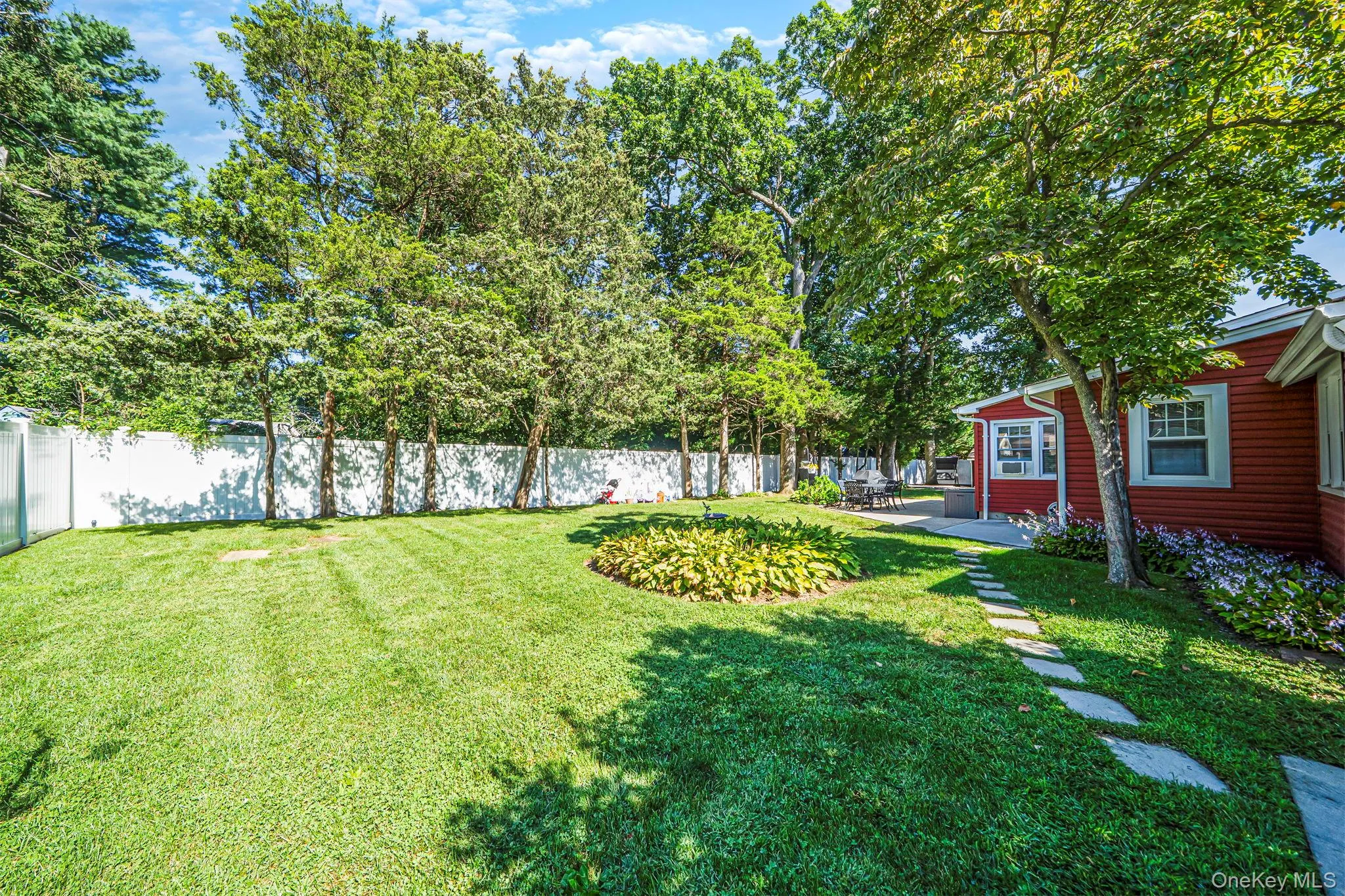 11 Keeler Street, Huntington, NY, 3 Bedrooms Bedrooms, 5 Rooms Rooms,1 BathroomBathrooms,Residential,For Rent,Keeler,0,1046841 11 Keeler Street, Huntington, NY, 3 Bedrooms Bedrooms, 5 Rooms Rooms,1 BathroomBathrooms,Residential,For Rent,Keeler,0,1046841