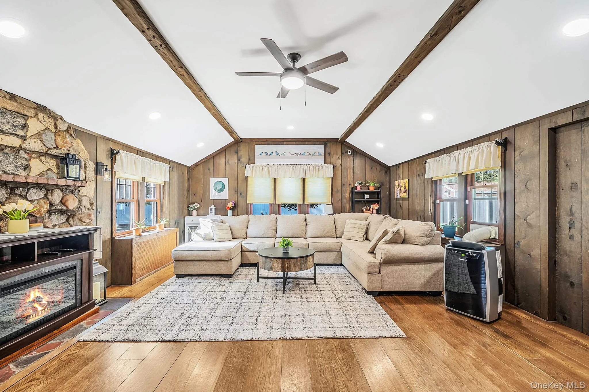 11 Keeler Street, Huntington, NY, 3 Bedrooms Bedrooms, 5 Rooms Rooms,1 BathroomBathrooms,Residential,For Rent,Keeler,0,1046841 11 Keeler Street, Huntington, NY, 3 Bedrooms Bedrooms, 5 Rooms Rooms,1 BathroomBathrooms,Residential,For Rent,Keeler,0,1046841