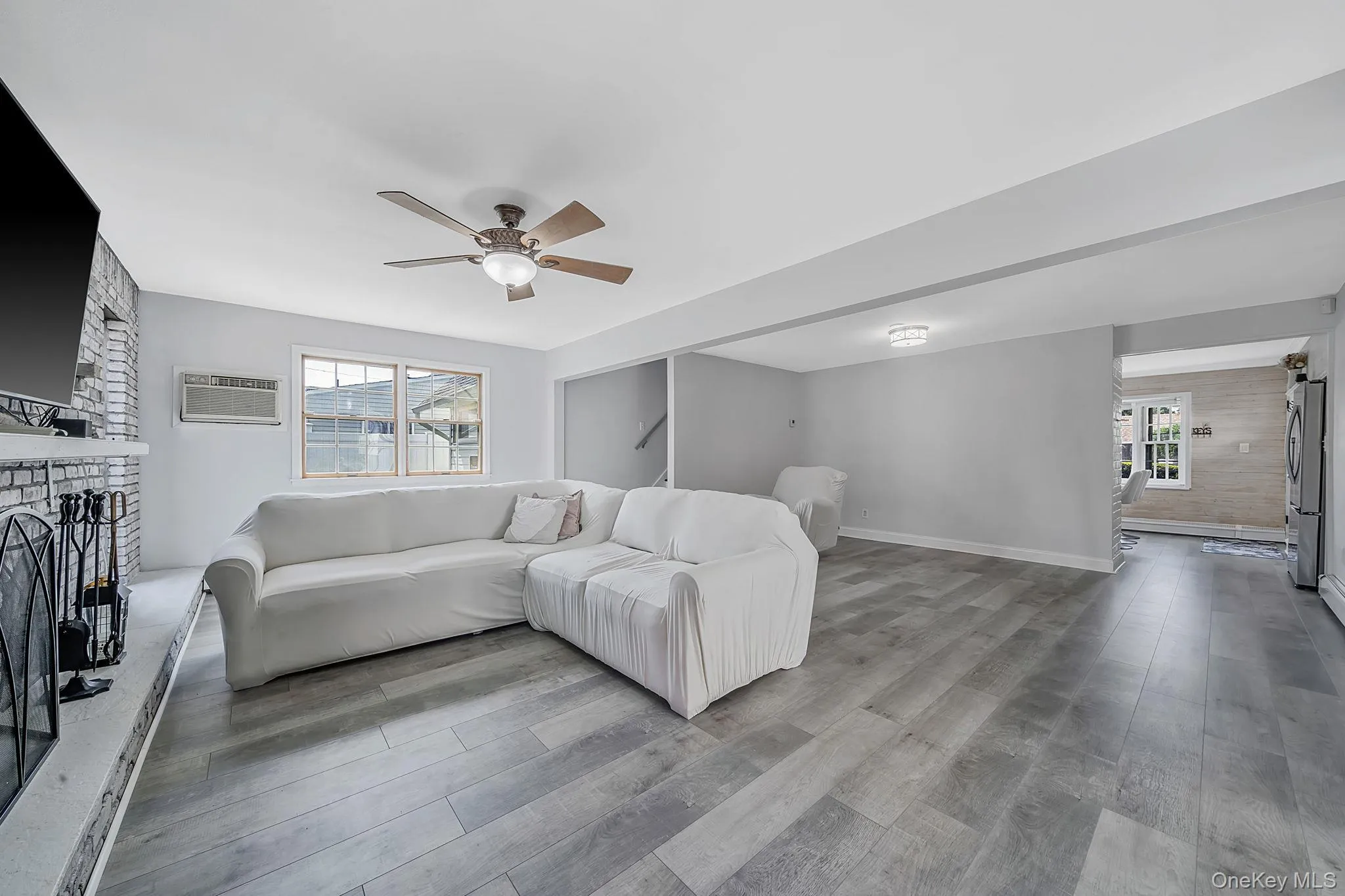 90 TWIN Lane, Hempstead, NY, 4 Bedrooms Bedrooms, 10 Rooms Rooms,2 BathroomsBathrooms,Residential Lease,For Rent,TWIN,0,1046845 90 TWIN Lane, Hempstead, NY, 4 Bedrooms Bedrooms, 10 Rooms Rooms,2 BathroomsBathrooms,Residential Lease,For Rent,TWIN,0,1046845