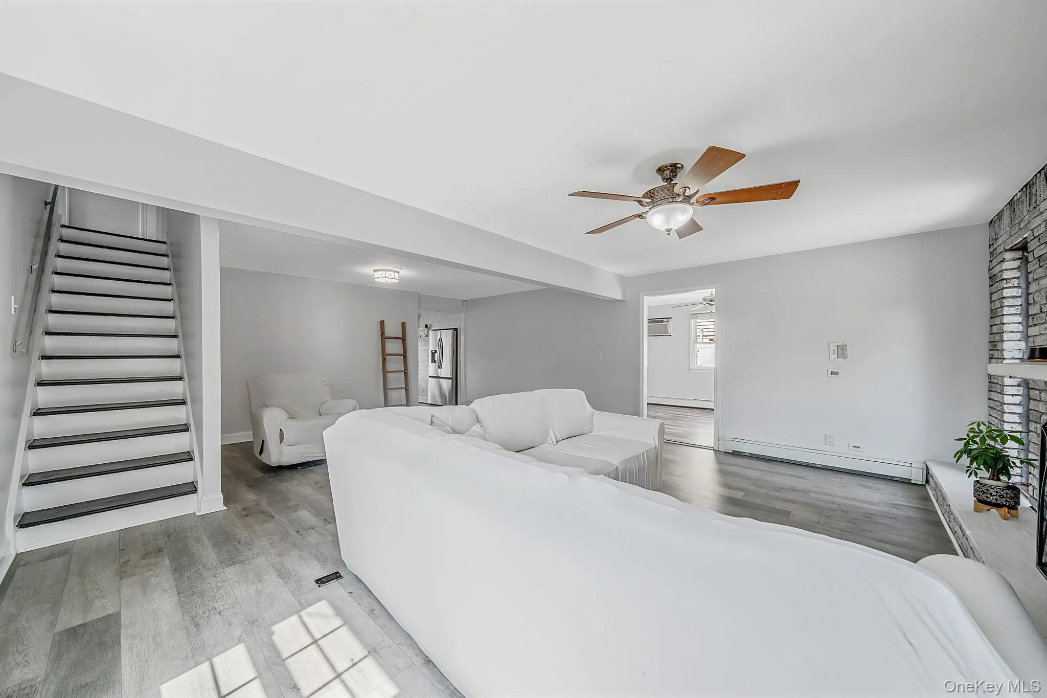 90 TWIN Lane, Hempstead, NY, 4 Bedrooms Bedrooms, 10 Rooms Rooms,2 BathroomsBathrooms,Residential Lease,For Rent,TWIN,0,1046845 90 TWIN Lane, Hempstead, NY, 4 Bedrooms Bedrooms, 10 Rooms Rooms,2 BathroomsBathrooms,Residential Lease,For Rent,TWIN,0,1046845