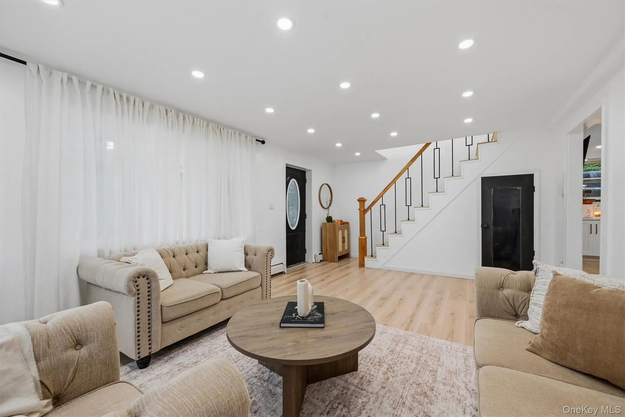 56 Main Street, Minisink, NY, 3 Bedrooms Bedrooms, 5 Rooms Rooms,2 BathroomsBathrooms,Residential,For Rent,Main,0,1046846 56 Main Street, Minisink, NY, 3 Bedrooms Bedrooms, 5 Rooms Rooms,2 BathroomsBathrooms,Residential,For Rent,Main,0,1046846