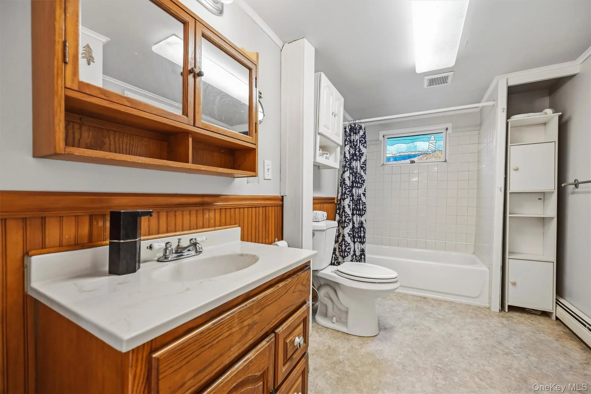56 Main Street, Minisink, NY, 3 Bedrooms Bedrooms, 5 Rooms Rooms,2 BathroomsBathrooms,Residential,For Rent,Main,0,1046846 56 Main Street, Minisink, NY, 3 Bedrooms Bedrooms, 5 Rooms Rooms,2 BathroomsBathrooms,Residential,For Rent,Main,0,1046846