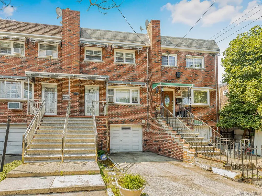 2951 Kingsland Avenue, New York, NY, 4 Bedrooms Bedrooms, 4 Rooms Rooms,3 BathroomsBathrooms,Residential,For Rent,Kingsland,0,1046847 2951 Kingsland Avenue, New York, NY, 4 Bedrooms Bedrooms, 4 Rooms Rooms,3 BathroomsBathrooms,Residential,For Rent,Kingsland,0,1046847