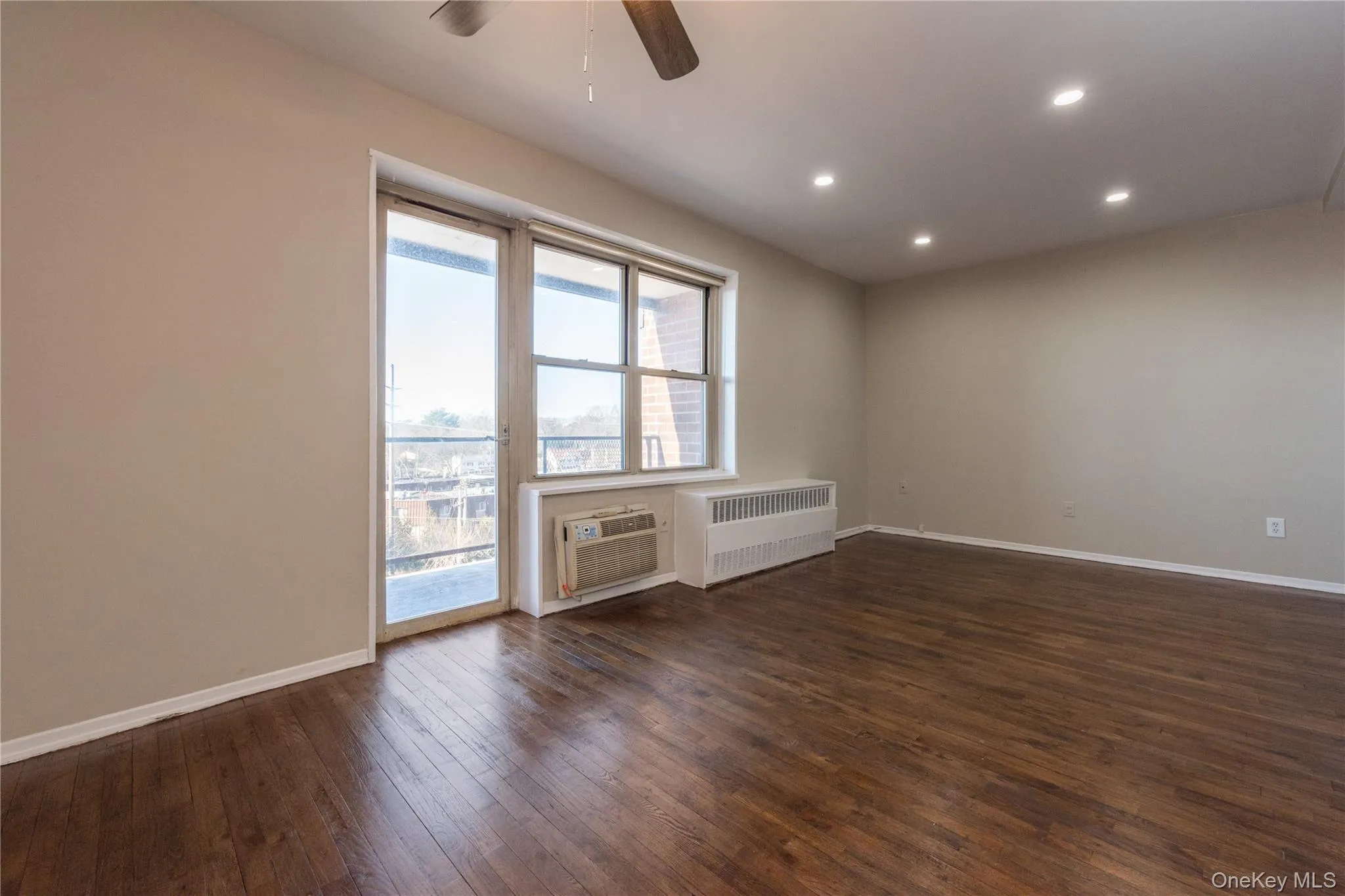 20 Wendell Street, Hempstead, NY, 2 Bedrooms Bedrooms, 5 Rooms Rooms,2 BathroomsBathrooms,Residential,For Rent,Wendell,0,1046850 20 Wendell Street, Hempstead, NY, 2 Bedrooms Bedrooms, 5 Rooms Rooms,2 BathroomsBathrooms,Residential,For Rent,Wendell,0,1046850