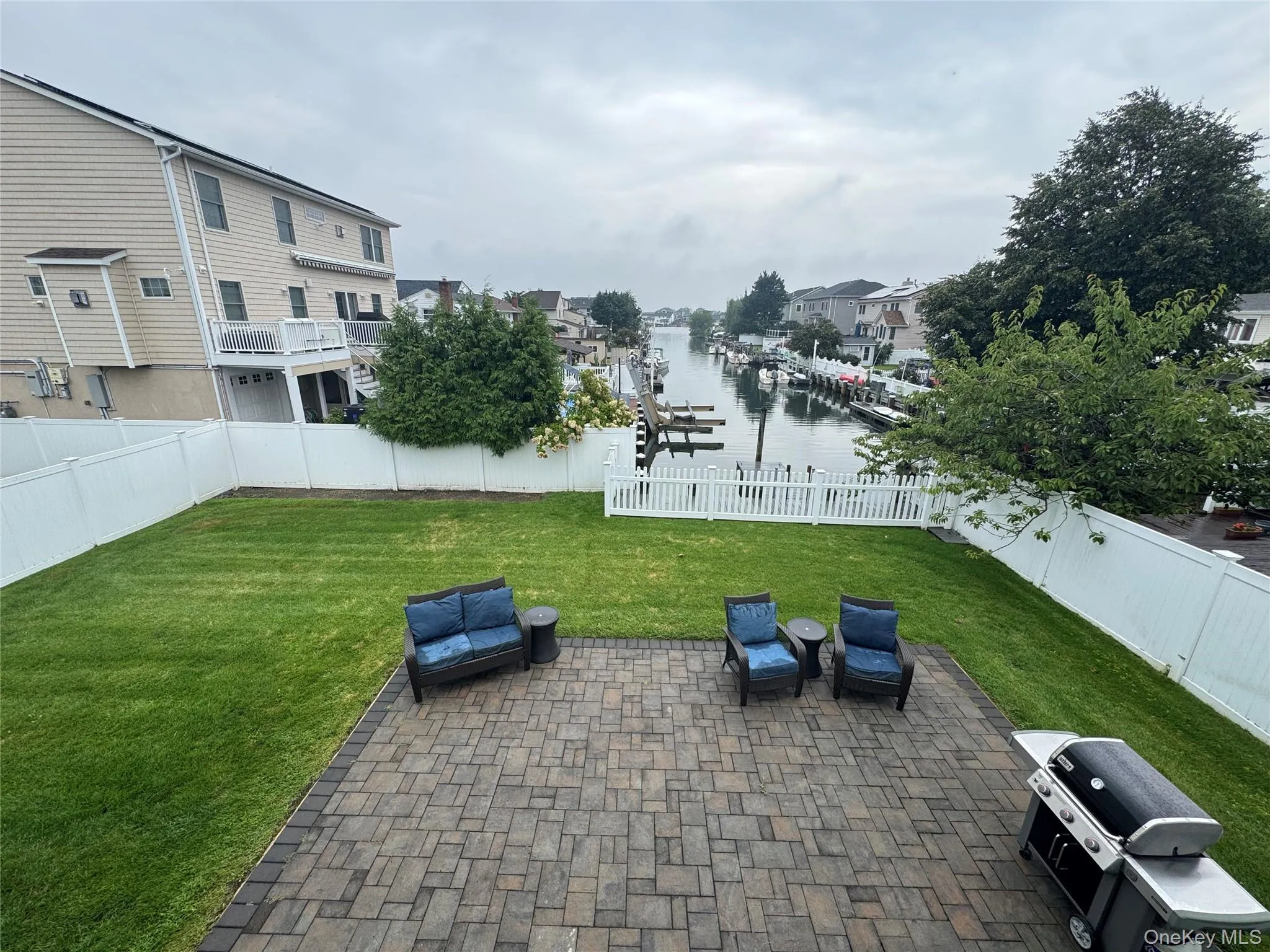 3215 Eastern Parkway, Hempstead, NY, 3 Bedrooms Bedrooms, 9 Rooms Rooms,3 BathroomsBathrooms,Residential,For Rent,Eastern,0,1046852 3215 Eastern Parkway, Hempstead, NY, 3 Bedrooms Bedrooms, 9 Rooms Rooms,3 BathroomsBathrooms,Residential,For Rent,Eastern,0,1046852