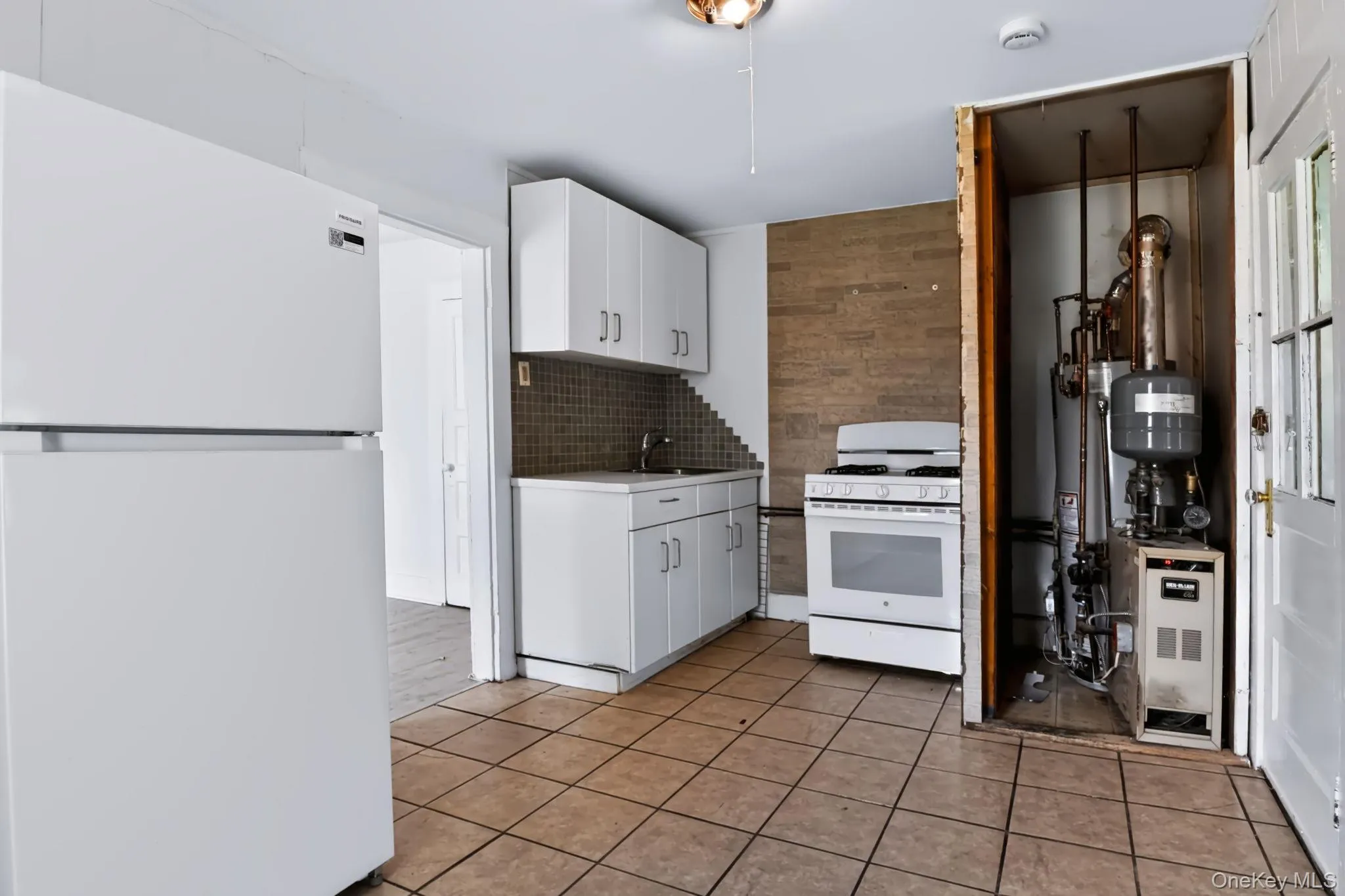 315 Tower Avenue, Montgomery, NY, 2 Bedroom Bedrooms, 5 Room Rooms,1 BathroomBathrooms,Residential Lease,For Rent,Tower,0,1046860 315 Tower Avenue, Montgomery, NY, 2 Bedroom Bedrooms, 5 Room Rooms,1 BathroomBathrooms,Residential Lease,For Rent,Tower,0,1046860