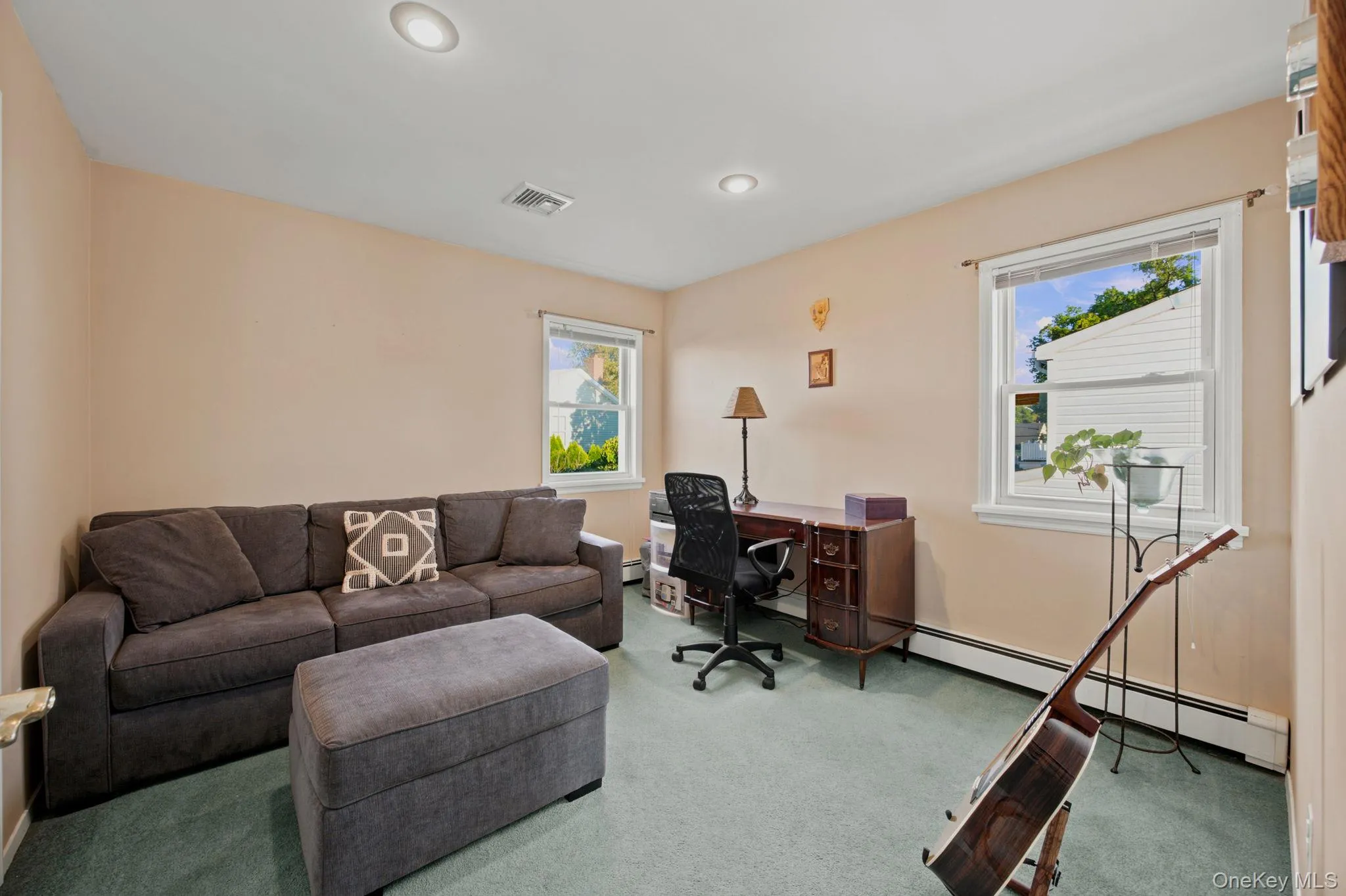 154 Celler Avenue, North Hempstead, NY, 3 Bedrooms Bedrooms, 8 Rooms Rooms,3 BathroomsBathrooms,Residential,For Rent,Celler,0,1046862 154 Celler Avenue, North Hempstead, NY, 3 Bedrooms Bedrooms, 8 Rooms Rooms,3 BathroomsBathrooms,Residential,For Rent,Celler,0,1046862