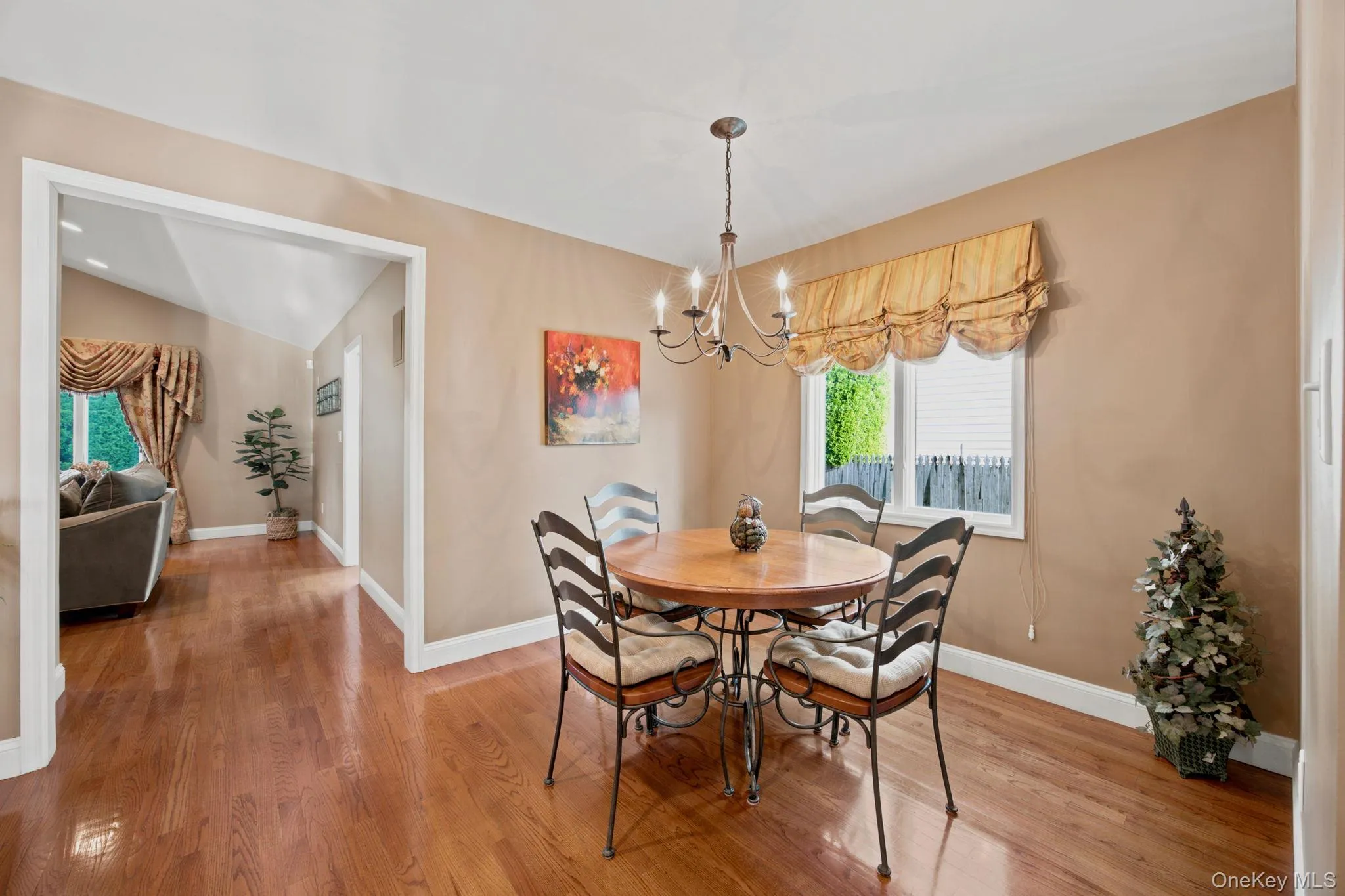 154 Celler Avenue, North Hempstead, NY, 3 Bedrooms Bedrooms, 8 Rooms Rooms,3 BathroomsBathrooms,Residential,For Rent,Celler,0,1046862 154 Celler Avenue, North Hempstead, NY, 3 Bedrooms Bedrooms, 8 Rooms Rooms,3 BathroomsBathrooms,Residential,For Rent,Celler,0,1046862