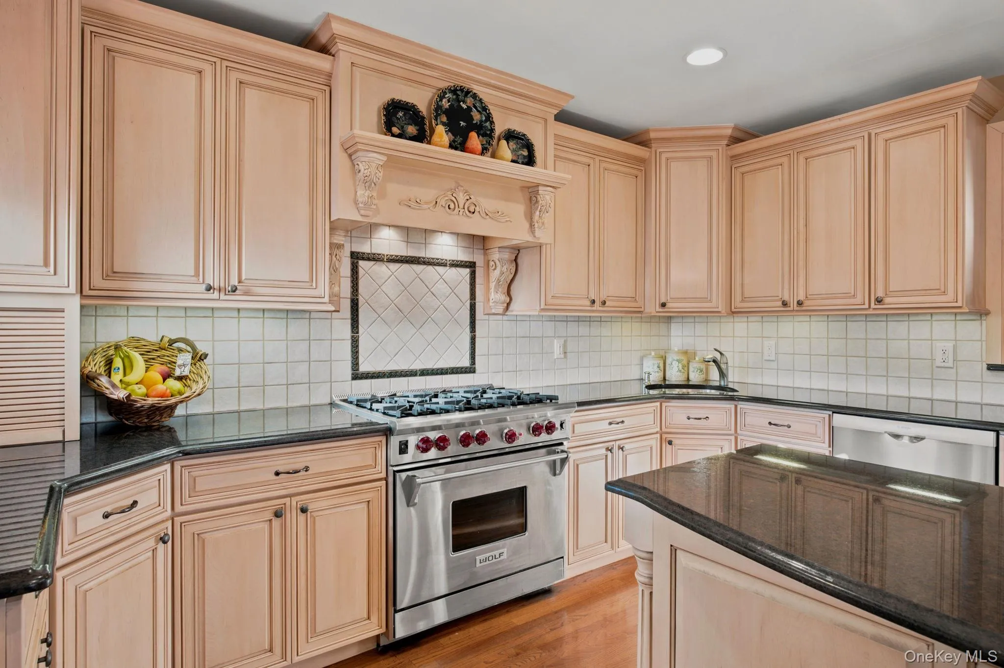 154 Celler Avenue, North Hempstead, NY, 3 Bedrooms Bedrooms, 8 Rooms Rooms,3 BathroomsBathrooms,Residential,For Rent,Celler,0,1046862 154 Celler Avenue, North Hempstead, NY, 3 Bedrooms Bedrooms, 8 Rooms Rooms,3 BathroomsBathrooms,Residential,For Rent,Celler,0,1046862
